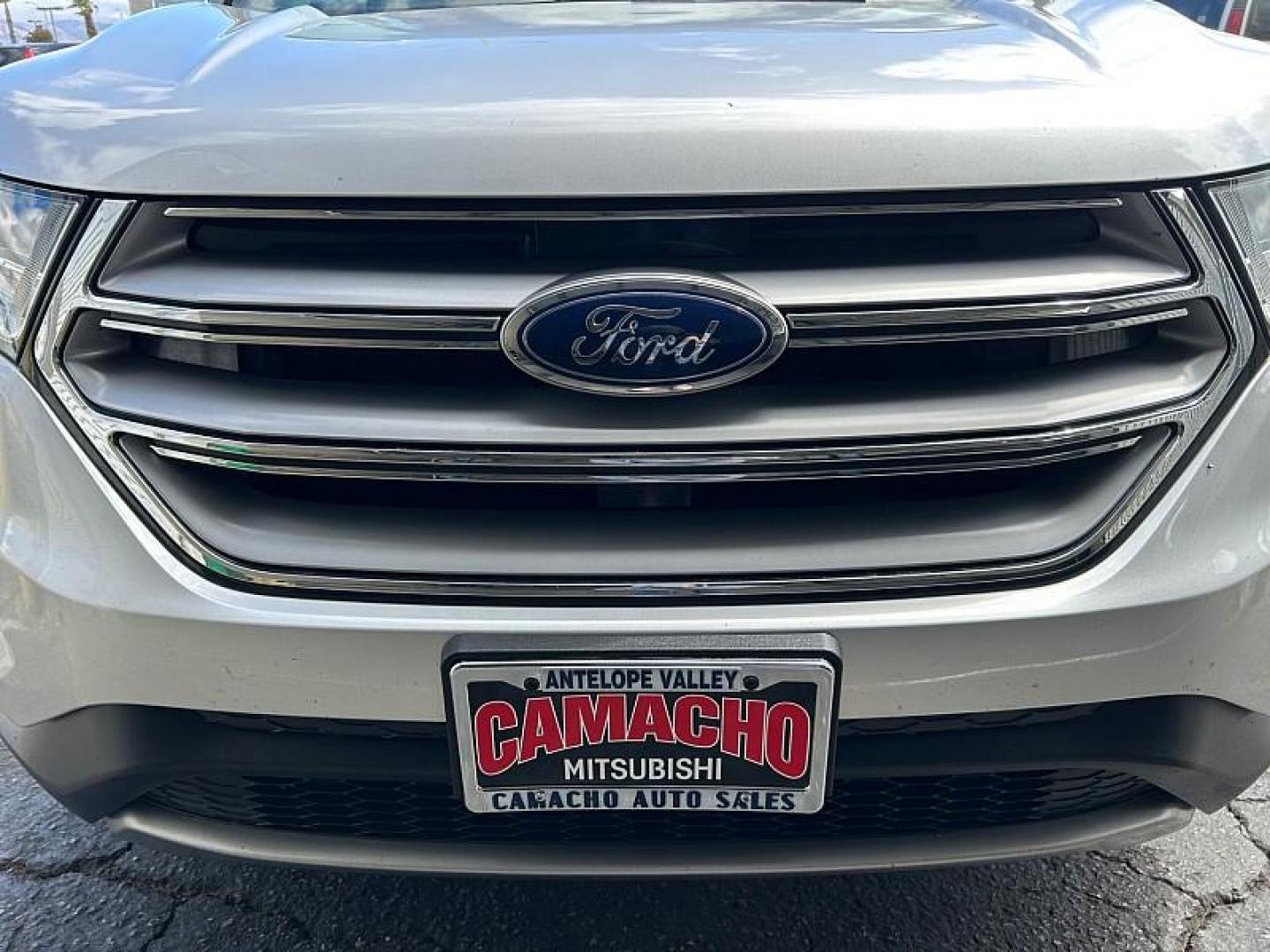 2018 GRAY Ford Edge (2FMPK3J93JB) with an 4-Cyl EcoBoost 2.0L engine, Auto 6-Spd SelShft transmission, located at 412 Auto Vista Drive, Palmdale, CA, 93551, (661) 945-0620, 34.592636, -118.136681 - Photo#8