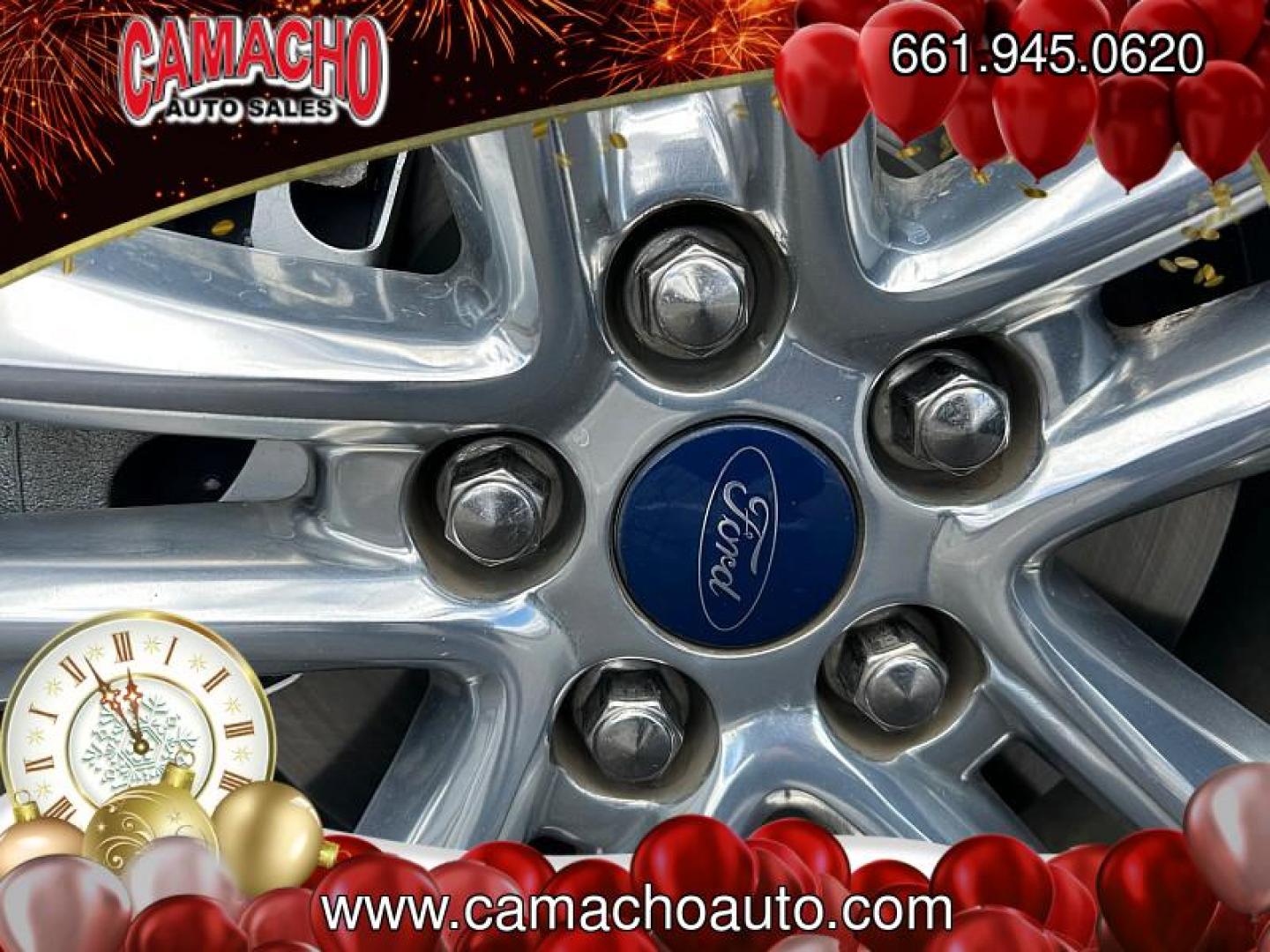 2018 GRAY Ford Edge (2FMPK3J93JB) with an 4-Cyl EcoBoost 2.0L engine, Auto 6-Spd SelShft transmission, located at 412 Auto Vista Drive, Palmdale, CA, 93551, (661) 945-0620, 34.592636, -118.136681 - Photo#15