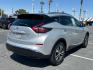 2021 SILVER Nissan Murano (5N1AZ2BJXMC) with an V6 3.5 Liter engine, Automatic Xtronic CVT transmission, located at 412 Auto Vista Drive, Palmdale, CA, 93551, (661) 945-0620, 34.592636, -118.136681 - Photo#3