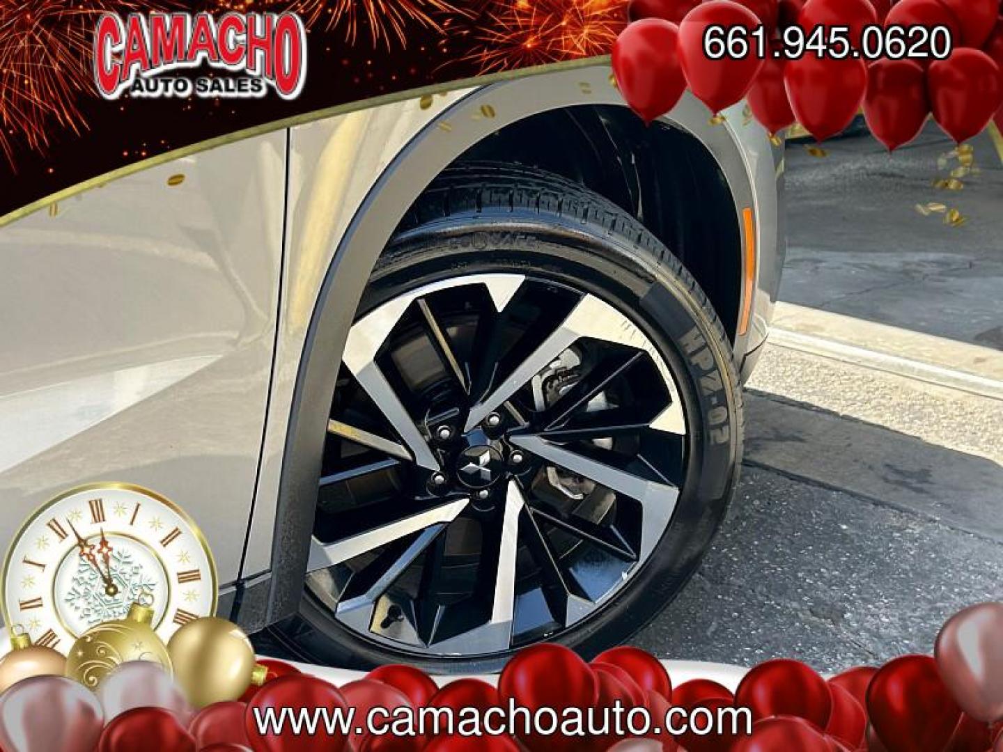 2024 SILVER Mitsubishi Outlander (JA4J3VA89RZ) with an 4-Cyl 2.5 Liter engine, Automatic CVT transmission, located at 412 Auto Vista Drive, Palmdale, CA, 93551, (661) 945-0620, 34.592636, -118.136681 - Photo#14