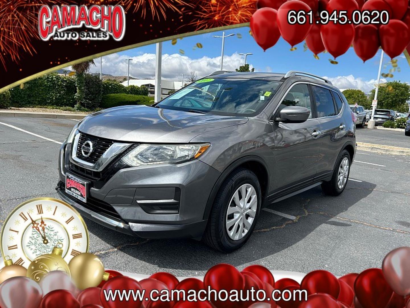 2017 GRAY Nissan Rogue (5N1AT2MN5HC) with an 4-Cyl 2.5 Liter engine, Auto CVT Xtronic transmission, located at 412 Auto Vista Drive, Palmdale, CA, 93551, (661) 945-0620, 34.592636, -118.136681 - Photo#3