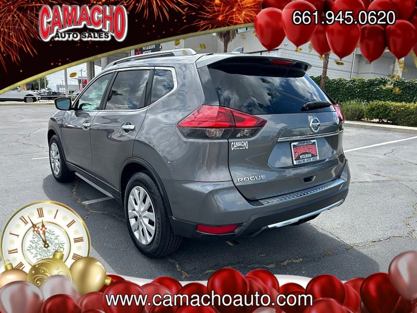 2017 GRAY Nissan Rogue (5N1AT2MN5HC) with an 4-Cyl 2.5 Liter engine, Auto CVT Xtronic transmission, located at 412 Auto Vista Drive, Palmdale, CA, 93551, (661) 945-0620, 34.592636, -118.136681 - Photo#7