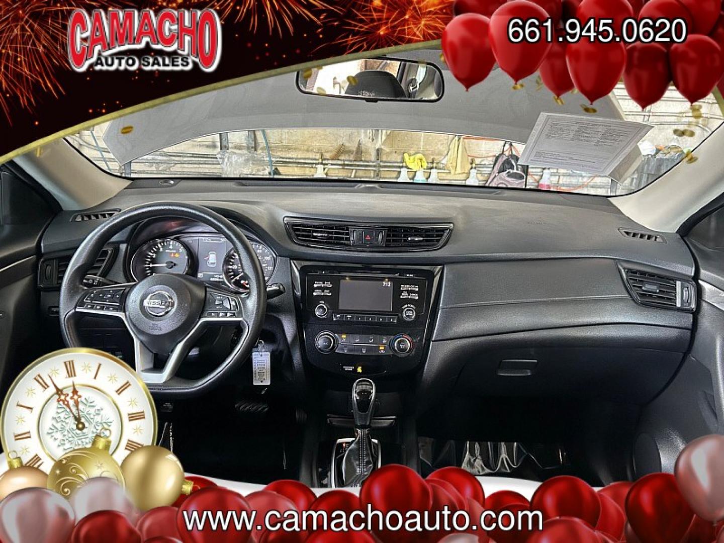 2017 GRAY Nissan Rogue (5N1AT2MN5HC) with an 4-Cyl 2.5 Liter engine, Auto CVT Xtronic transmission, located at 412 Auto Vista Drive, Palmdale, CA, 93551, (661) 945-0620, 34.592636, -118.136681 - Photo#19