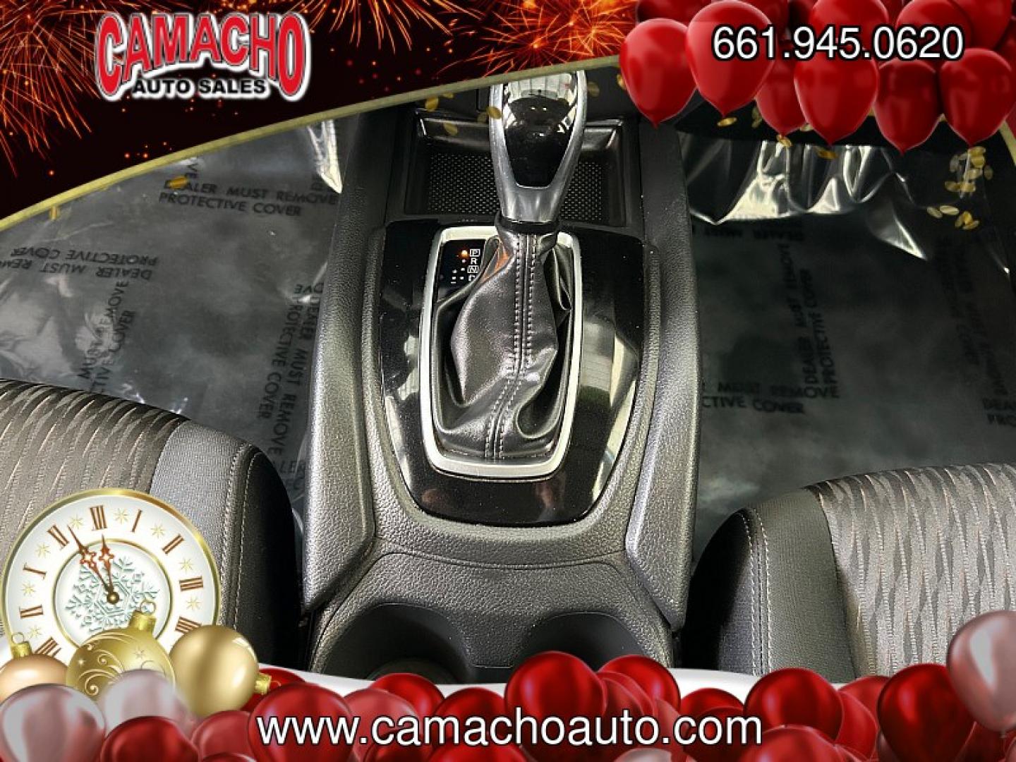 2017 GRAY Nissan Rogue (5N1AT2MN5HC) with an 4-Cyl 2.5 Liter engine, Auto CVT Xtronic transmission, located at 412 Auto Vista Drive, Palmdale, CA, 93551, (661) 945-0620, 34.592636, -118.136681 - Photo#21