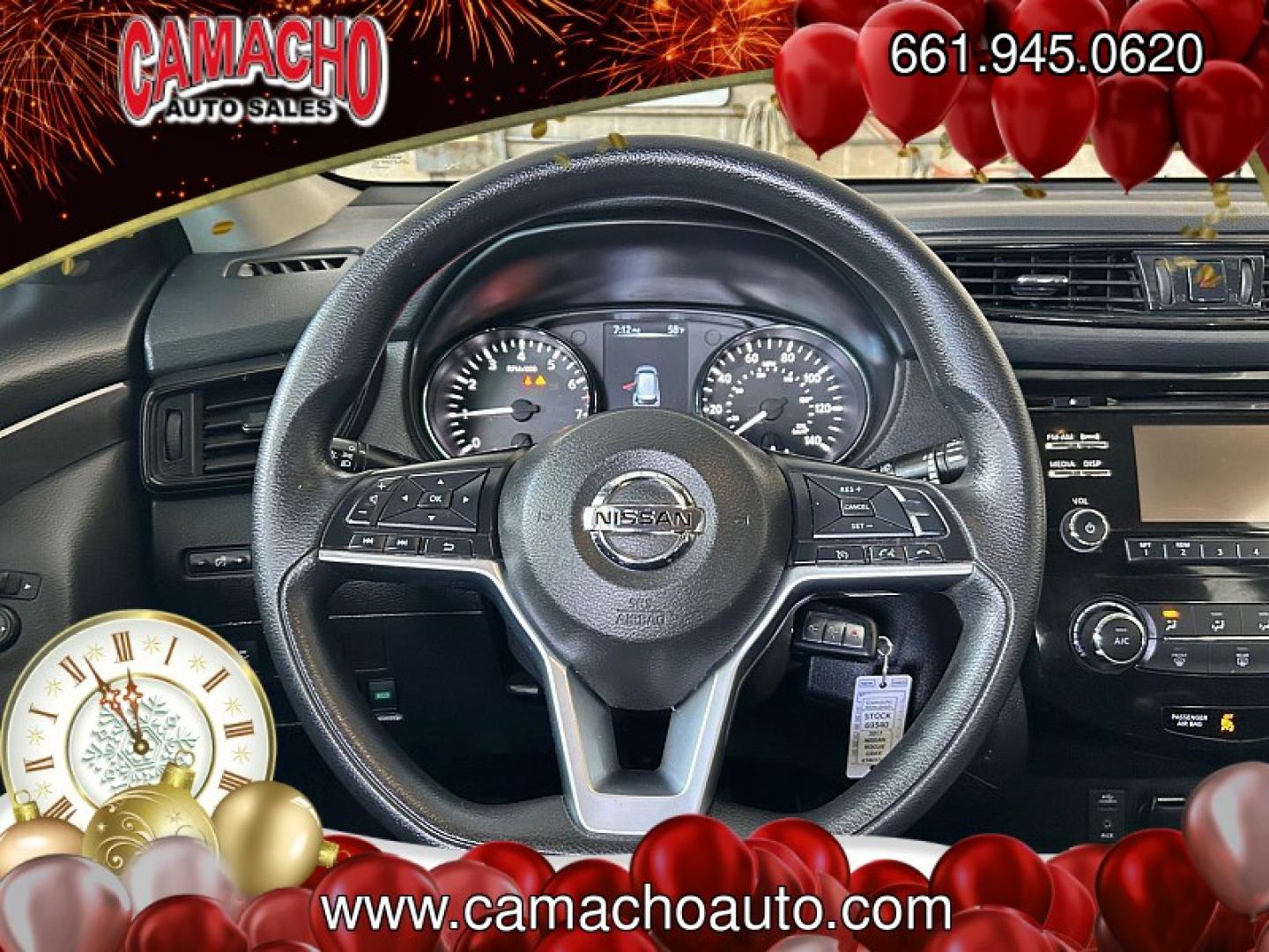 2017 GRAY Nissan Rogue (5N1AT2MN5HC) with an 4-Cyl 2.5 Liter engine, Auto CVT Xtronic transmission, located at 412 Auto Vista Drive, Palmdale, CA, 93551, (661) 945-0620, 34.592636, -118.136681 - Photo#24
