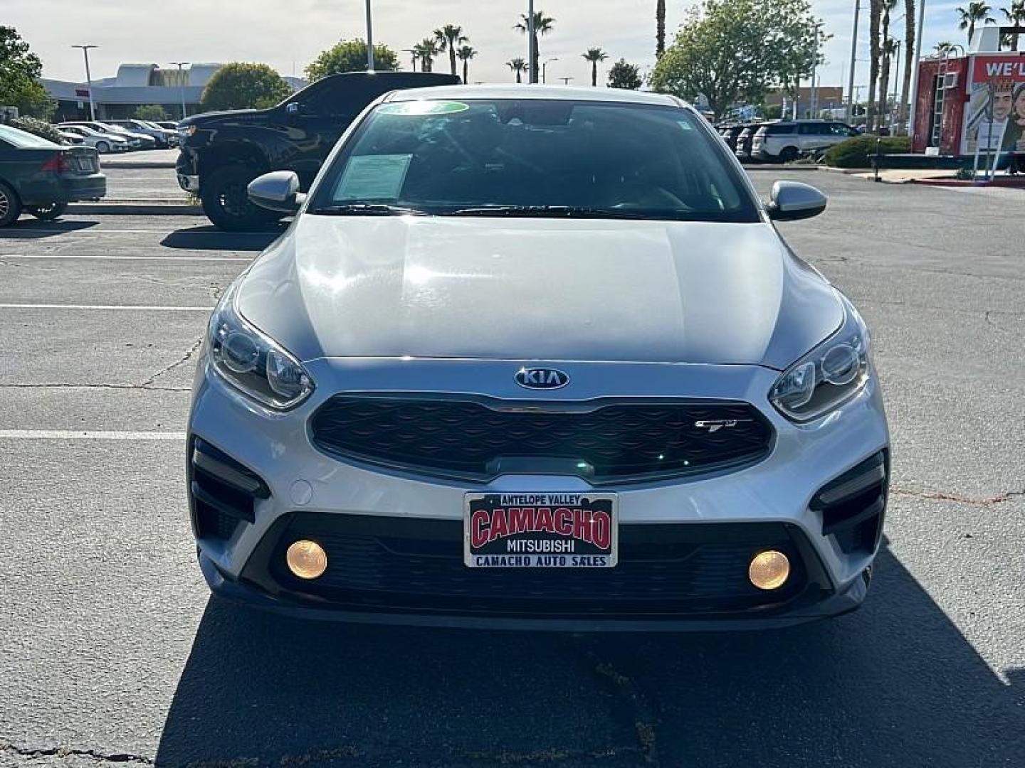 2021 GRAY Kia Forte (3KPF24AD5ME) with an 4-Cyl 2.0 Liter engine, Automatic IVT transmission, located at 412 Auto Vista Drive, Palmdale, CA, 93551, (661) 945-0620, 34.592636, -118.136681 - Photo#2