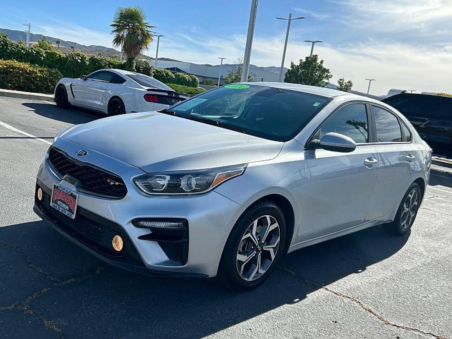 2021 GRAY Kia Forte (3KPF24AD5ME) with an 4-Cyl 2.0 Liter engine, Automatic IVT transmission, located at 412 Auto Vista Drive, Palmdale, CA, 93551, (661) 945-0620, 34.592636, -118.136681 - Photo#3