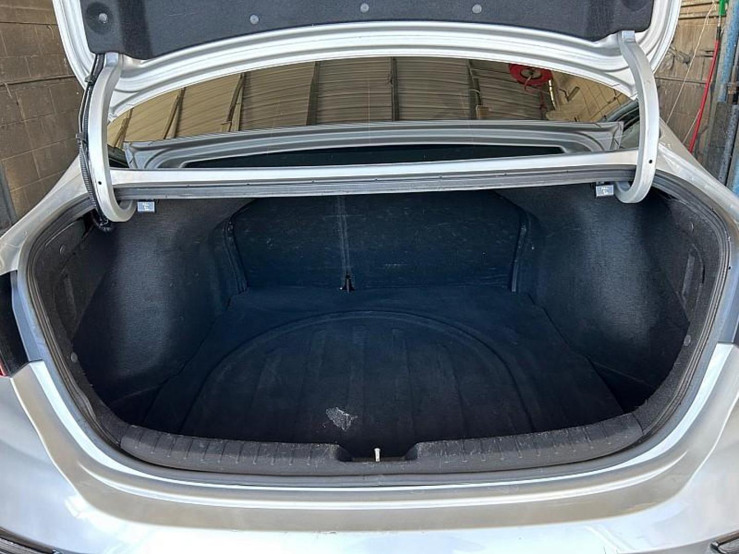 2021 GRAY Kia Forte (3KPF24AD5ME) with an 4-Cyl 2.0 Liter engine, Automatic IVT transmission, located at 412 Auto Vista Drive, Palmdale, CA, 93551, (661) 945-0620, 34.592636, -118.136681 - Photo#28
