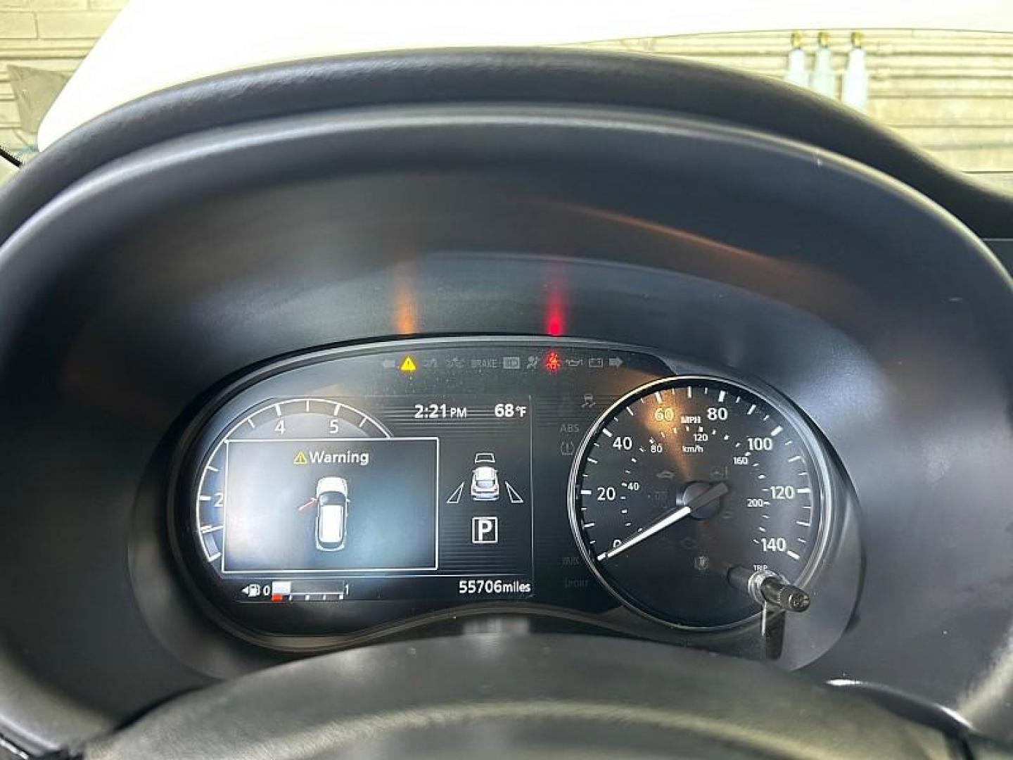 2021 WHITE Nissan Kicks (3N1CP5CV5ML) with an 4-Cyl 1.6 Liter engine, Automatic CVT w/Xtronic transmission, located at 412 Auto Vista Drive, Palmdale, CA, 93551, (661) 945-0620, 34.592636, -118.136681 - Photo#20