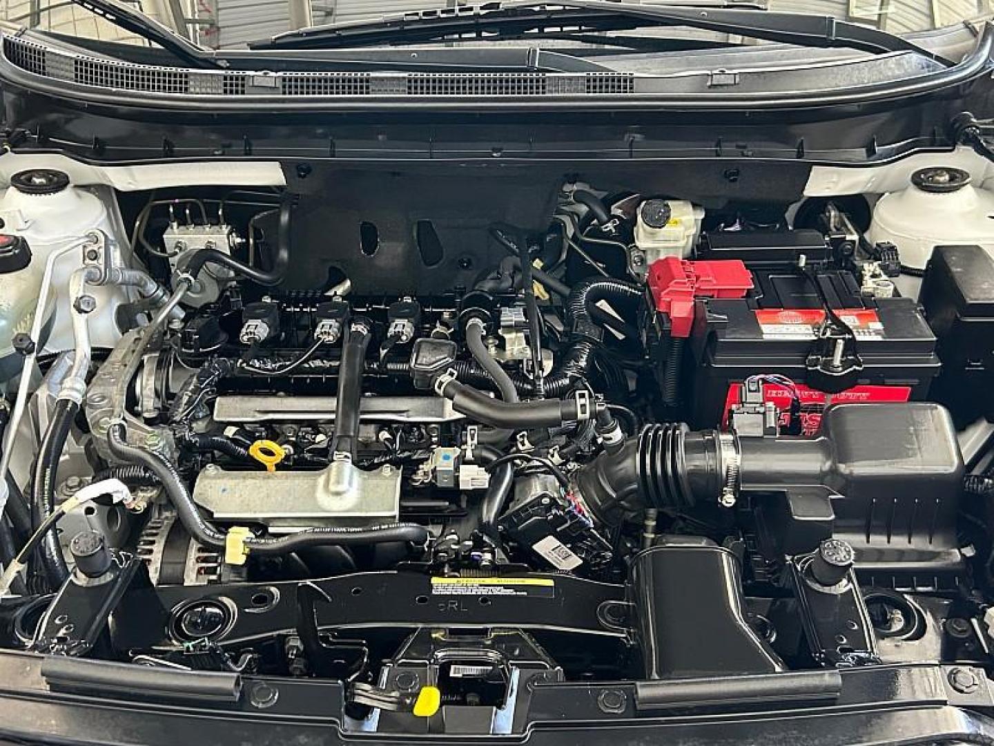 2021 WHITE Nissan Kicks (3N1CP5CV5ML) with an 4-Cyl 1.6 Liter engine, Automatic CVT w/Xtronic transmission, located at 412 Auto Vista Drive, Palmdale, CA, 93551, (661) 945-0620, 34.592636, -118.136681 - Photo#26