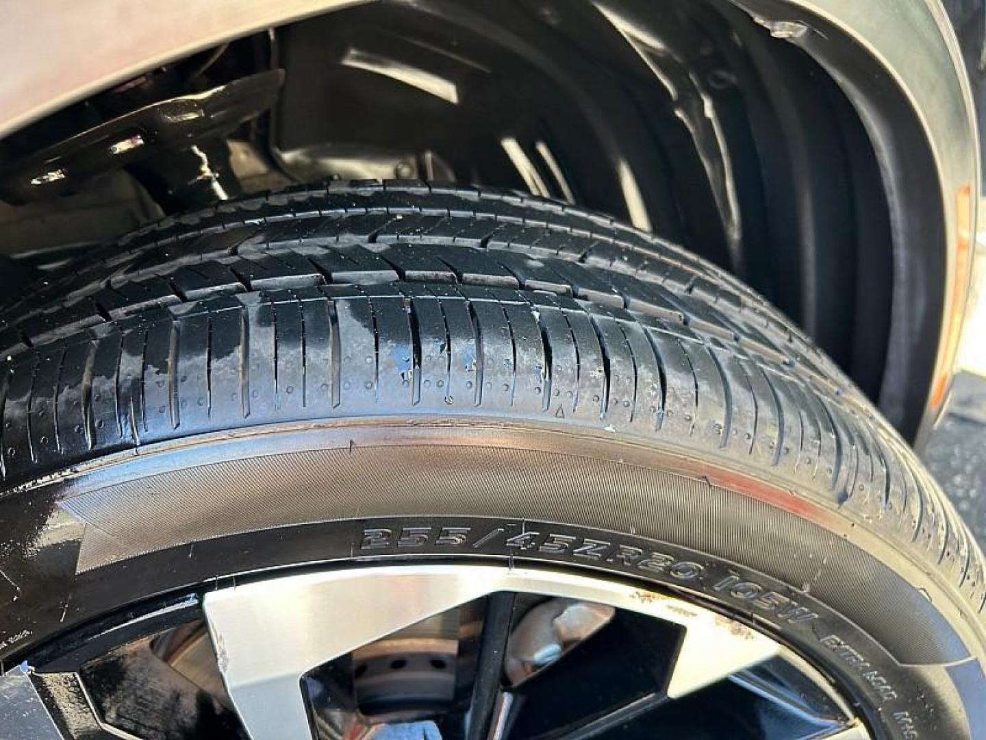 2024 BLACK Mitsubishi Outlander (JA4J3VA85RZ) with an 4-Cyl 2.5 Liter engine, Automatic CVT transmission, located at 412 Auto Vista Drive, Palmdale, CA, 93551, (661) 945-0620, 34.592636, -118.136681 - Photo#15