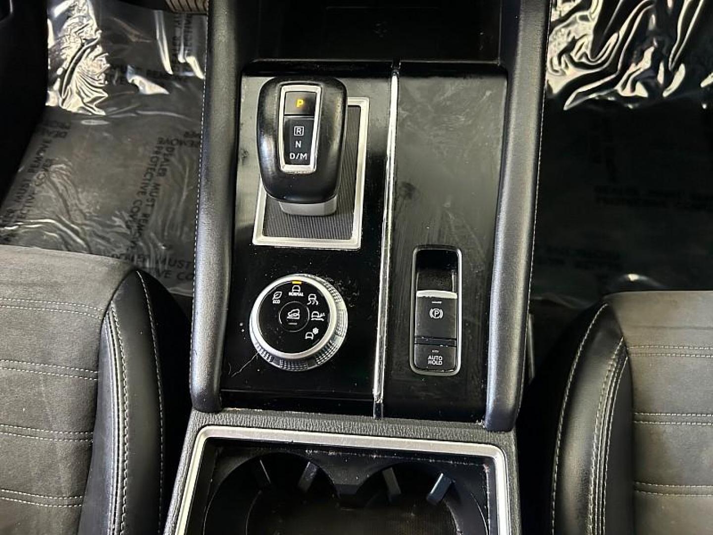 2024 BLACK Mitsubishi Outlander (JA4J3VA85RZ) with an 4-Cyl 2.5 Liter engine, Automatic CVT transmission, located at 412 Auto Vista Drive, Palmdale, CA, 93551, (661) 945-0620, 34.592636, -118.136681 - Photo#23