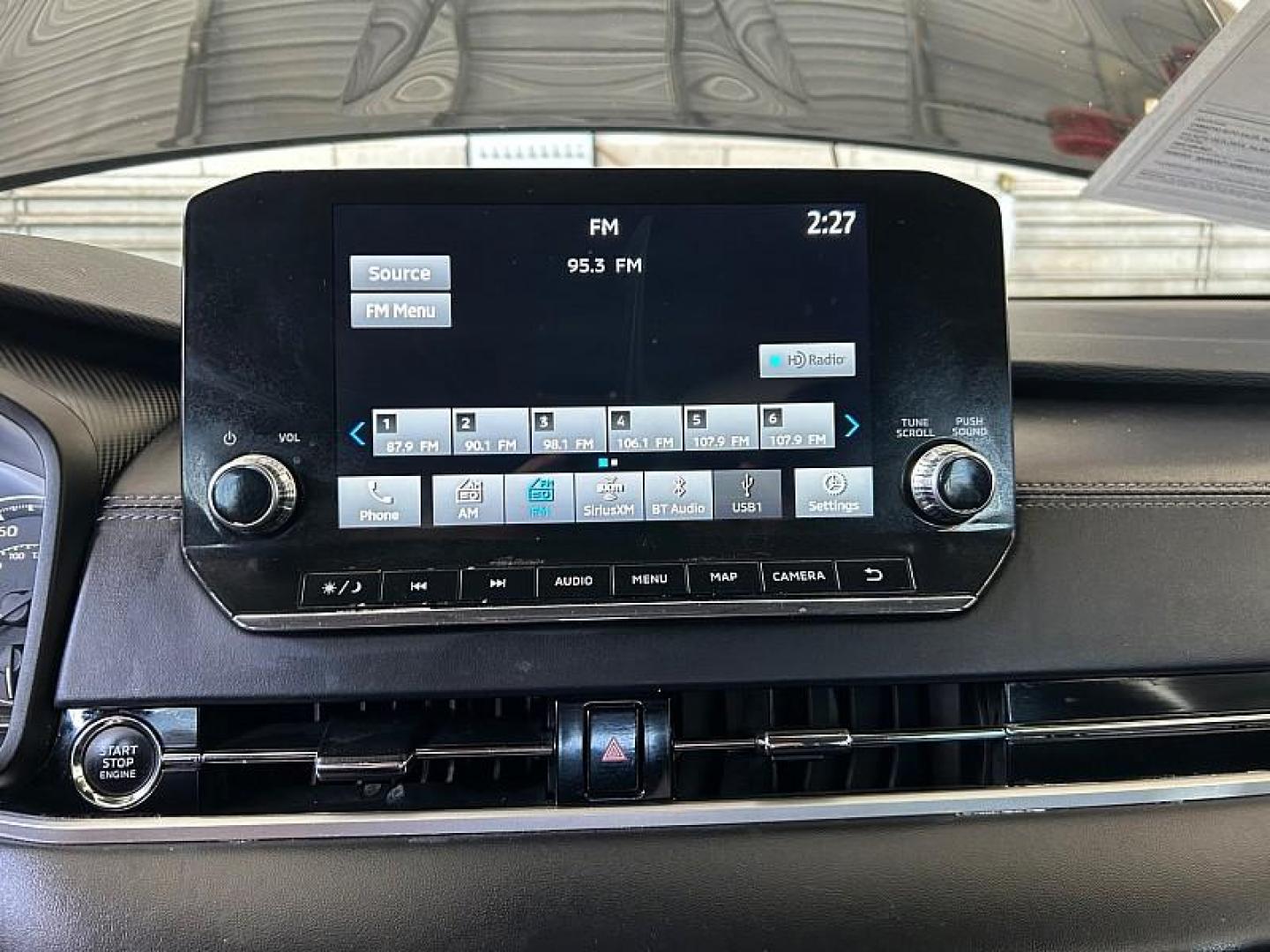 2024 BLACK Mitsubishi Outlander (JA4J3VA85RZ) with an 4-Cyl 2.5 Liter engine, Automatic CVT transmission, located at 412 Auto Vista Drive, Palmdale, CA, 93551, (661) 945-0620, 34.592636, -118.136681 - Photo#25