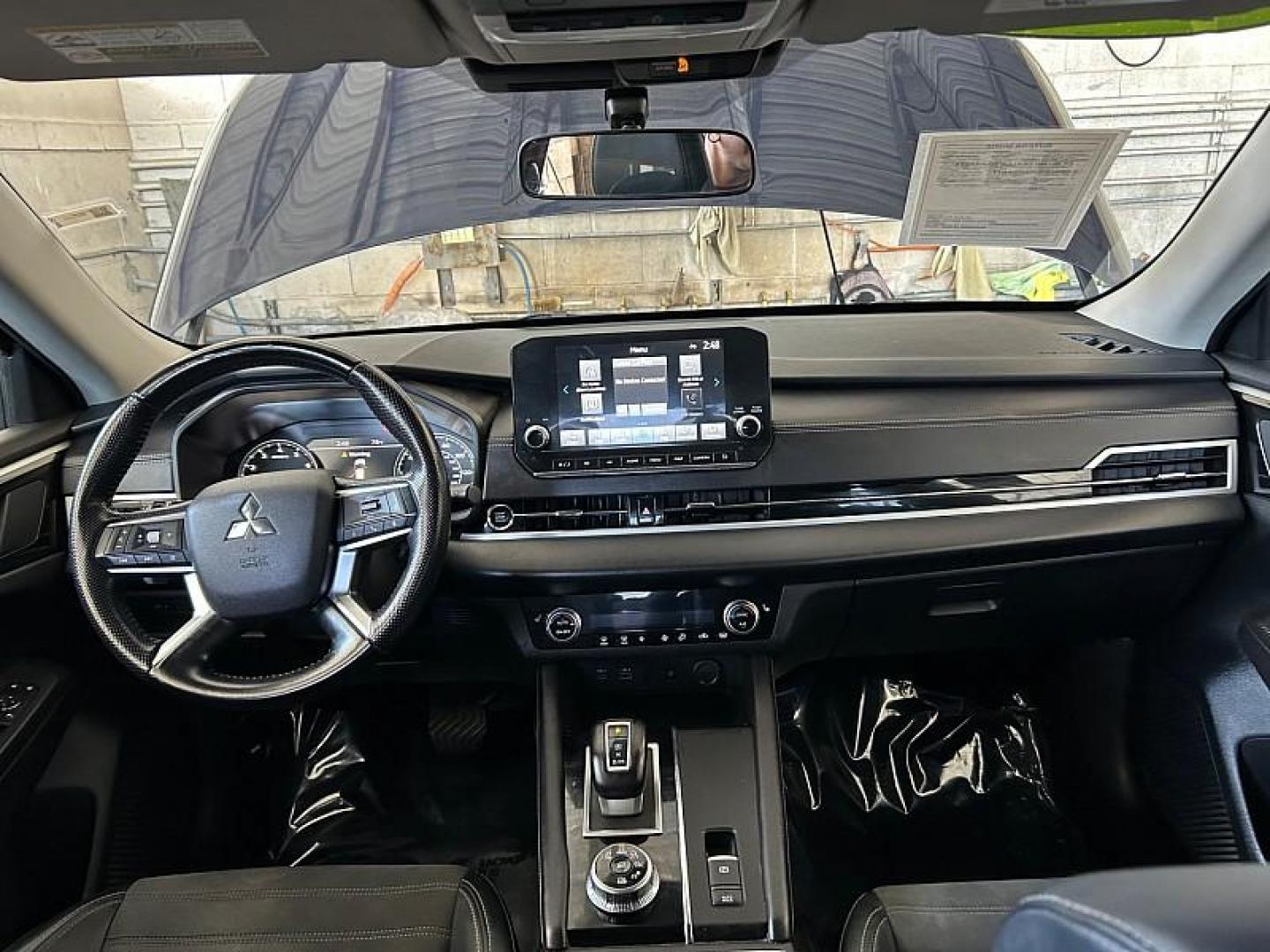 2024 BLUE Mitsubishi Outlander (JA4J4VA89RZ) with an 4-Cyl 2.5 Liter engine, Automatic CVT transmission, located at 412 Auto Vista Drive, Palmdale, CA, 93551, (661) 945-0620, 34.592636, -118.136681 - Photo#22