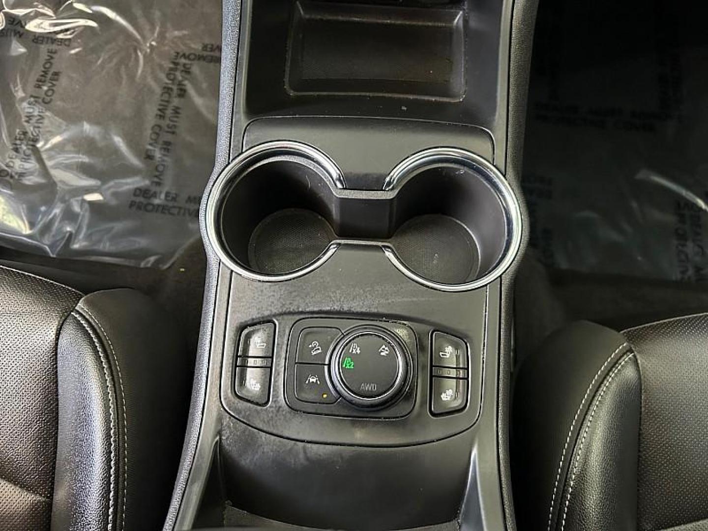 2024 SILVER Nissan Rogue (JN8BT3BB3RW) with an 3-Cyl Turbo 1.5 Liter engine, Automatic CVT transmission, located at 412 Auto Vista Drive, Palmdale, CA, 93551, (661) 945-0620, 34.592636, -118.136681 - Photo#18