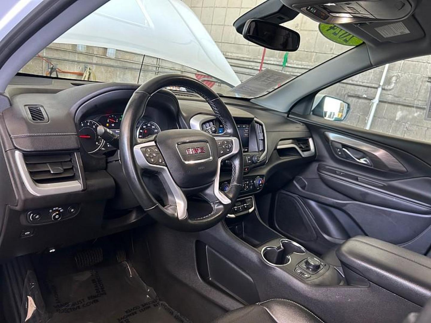 2024 SILVER Nissan Rogue (JN8BT3BB3RW) with an 3-Cyl Turbo 1.5 Liter engine, Automatic CVT transmission, located at 412 Auto Vista Drive, Palmdale, CA, 93551, (661) 945-0620, 34.592636, -118.136681 - Photo#23