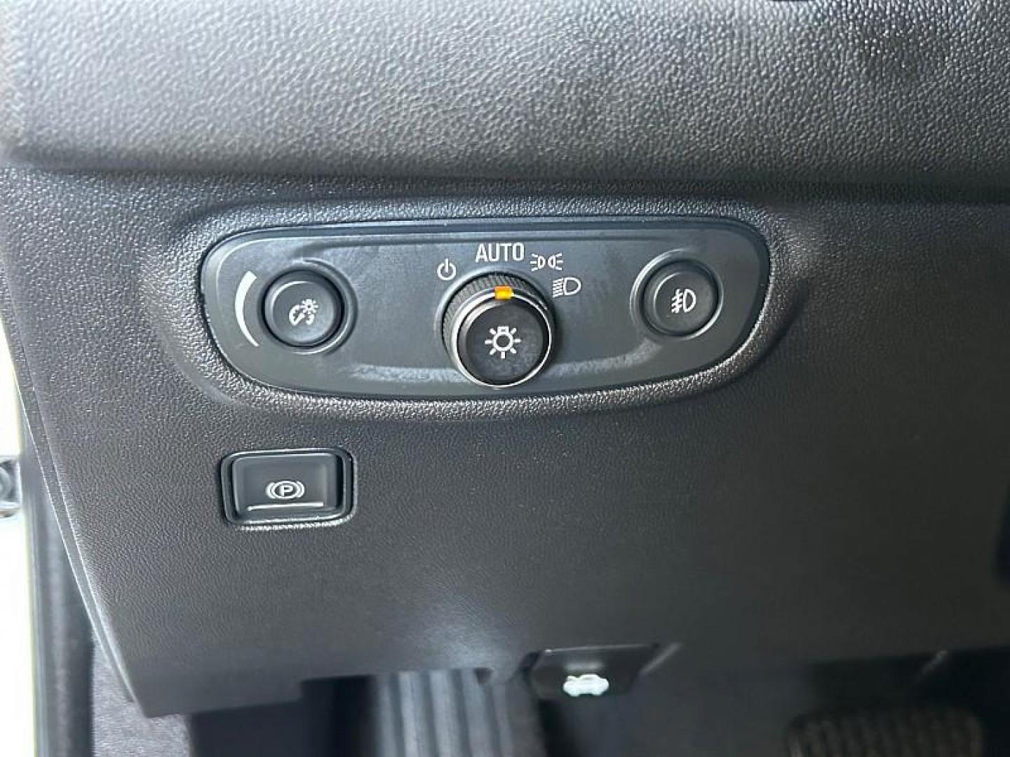 2024 SILVER Nissan Rogue (JN8BT3BB3RW) with an 3-Cyl Turbo 1.5 Liter engine, Automatic CVT transmission, located at 412 Auto Vista Drive, Palmdale, CA, 93551, (661) 945-0620, 34.592636, -118.136681 - Photo#26