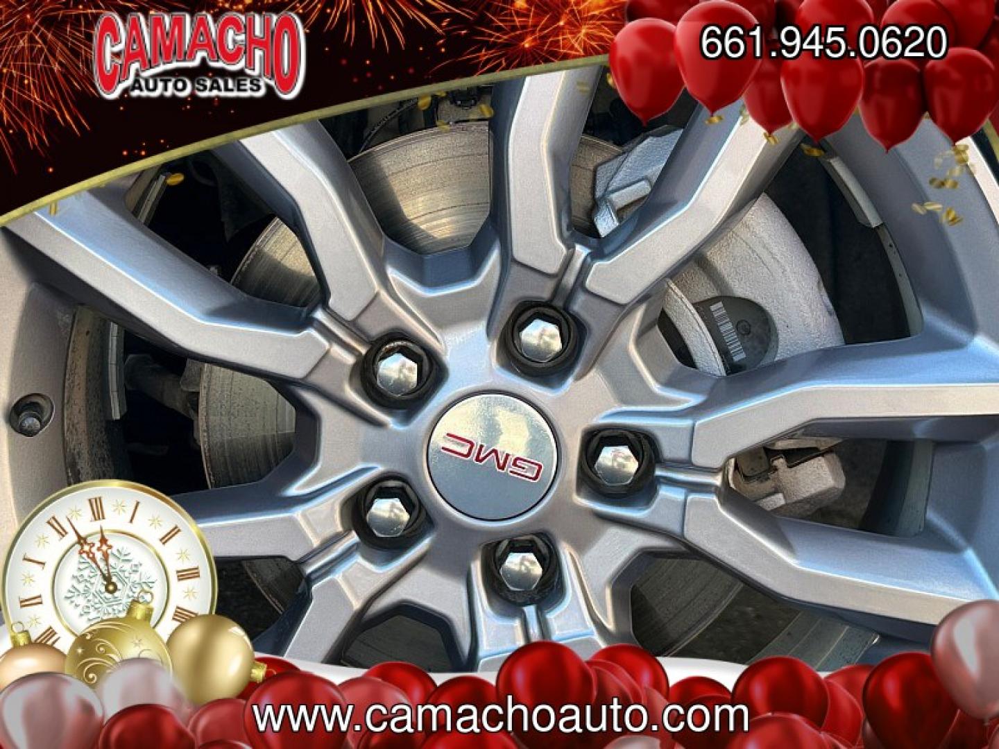 2024 SILVER Nissan Rogue (JN8BT3BB3RW) with an 3-Cyl Turbo 1.5 Liter engine, Automatic CVT transmission, located at 412 Auto Vista Drive, Palmdale, CA, 93551, (661) 945-0620, 34.592636, -118.136681- Photo#16