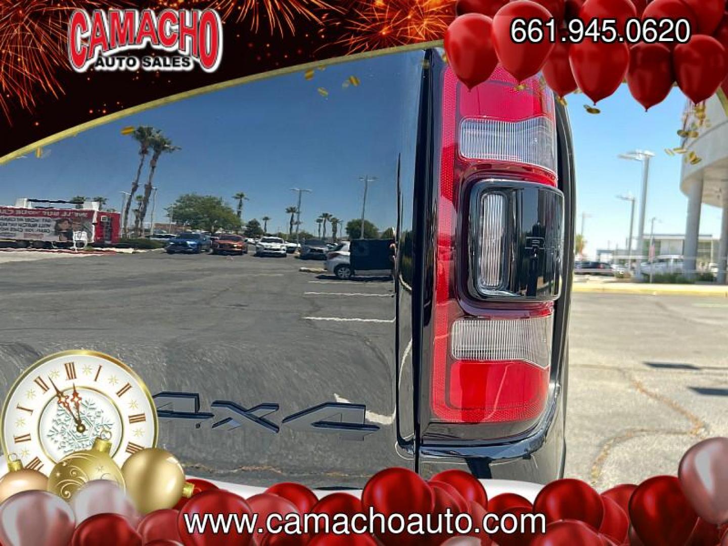 2022 BLACK Ram 1500 4WD (1C6SRFU91NN) with an V8 HEMI 6.2 Liter engine, Automatic 8-Spd transmission, located at 412 Auto Vista Drive, Palmdale, CA, 93551, (661) 945-0620, 34.592636, -118.136681 - Photo#16