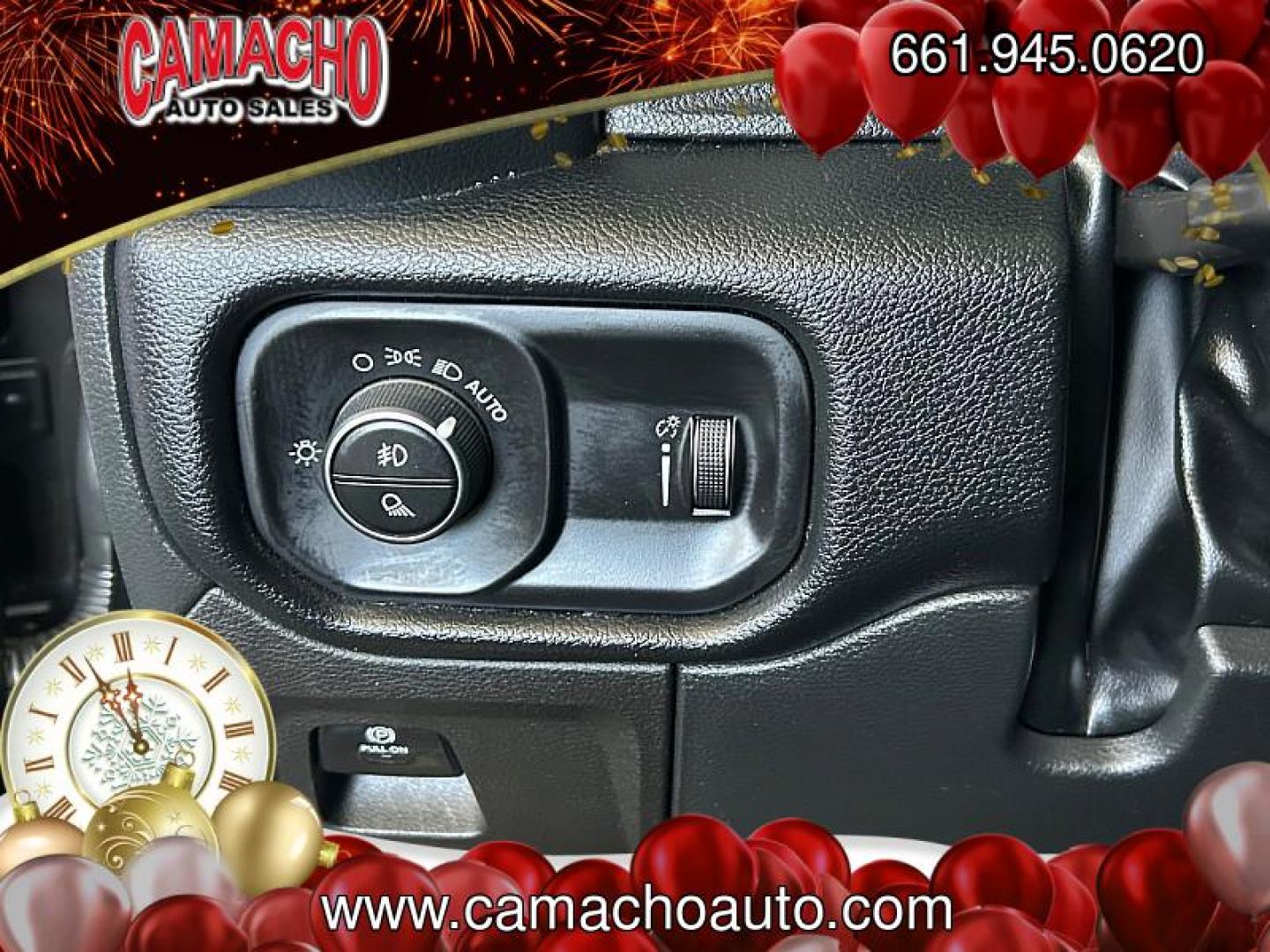 2022 BLACK Ram 1500 4WD (1C6SRFU91NN) with an V8 HEMI 6.2 Liter engine, Automatic 8-Spd transmission, located at 412 Auto Vista Drive, Palmdale, CA, 93551, (661) 945-0620, 34.592636, -118.136681 - Photo#26