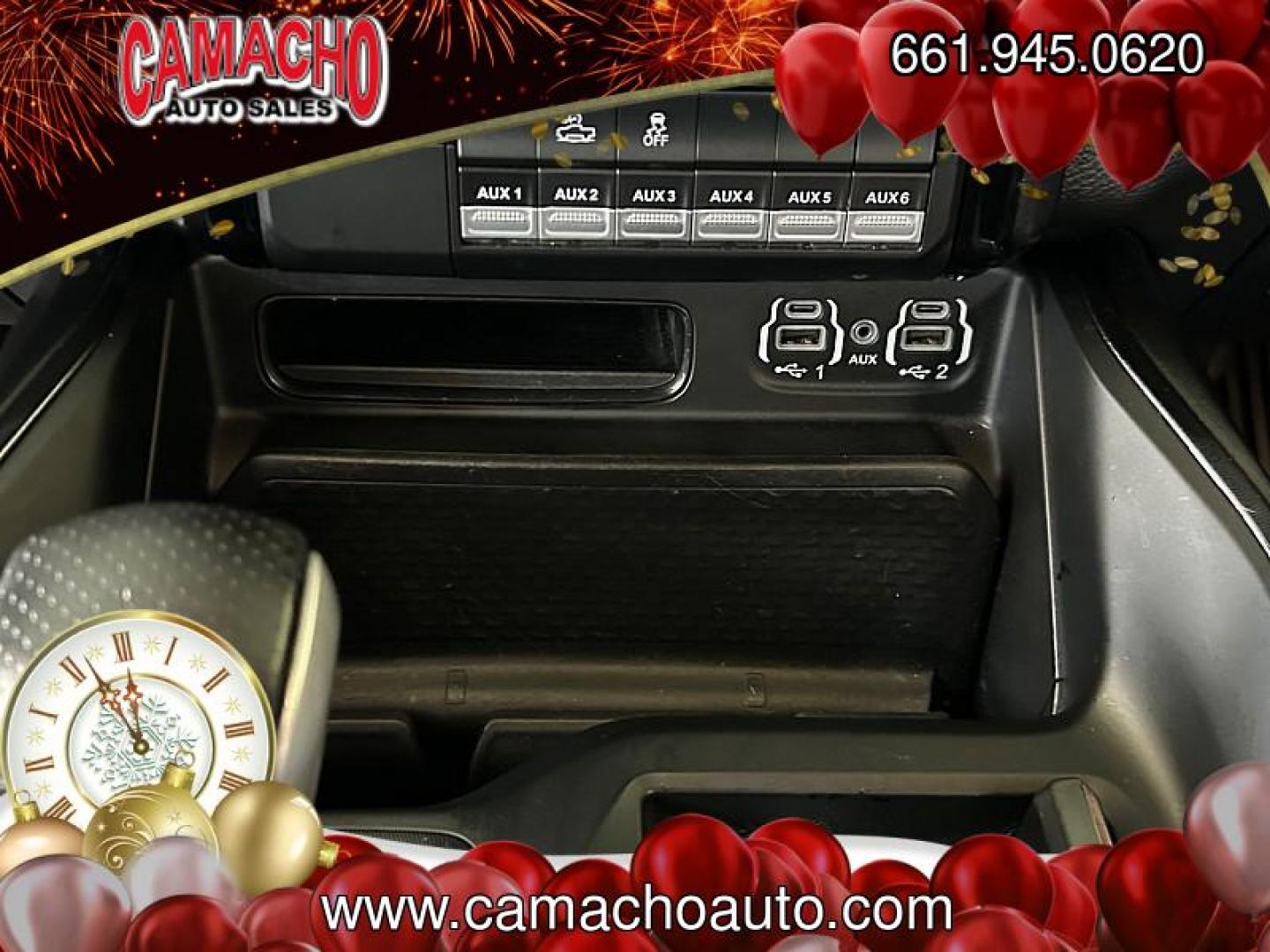 2022 BLACK Ram 1500 4WD (1C6SRFU91NN) with an V8 HEMI 6.2 Liter engine, Automatic 8-Spd transmission, located at 412 Auto Vista Drive, Palmdale, CA, 93551, (661) 945-0620, 34.592636, -118.136681 - Photo#30