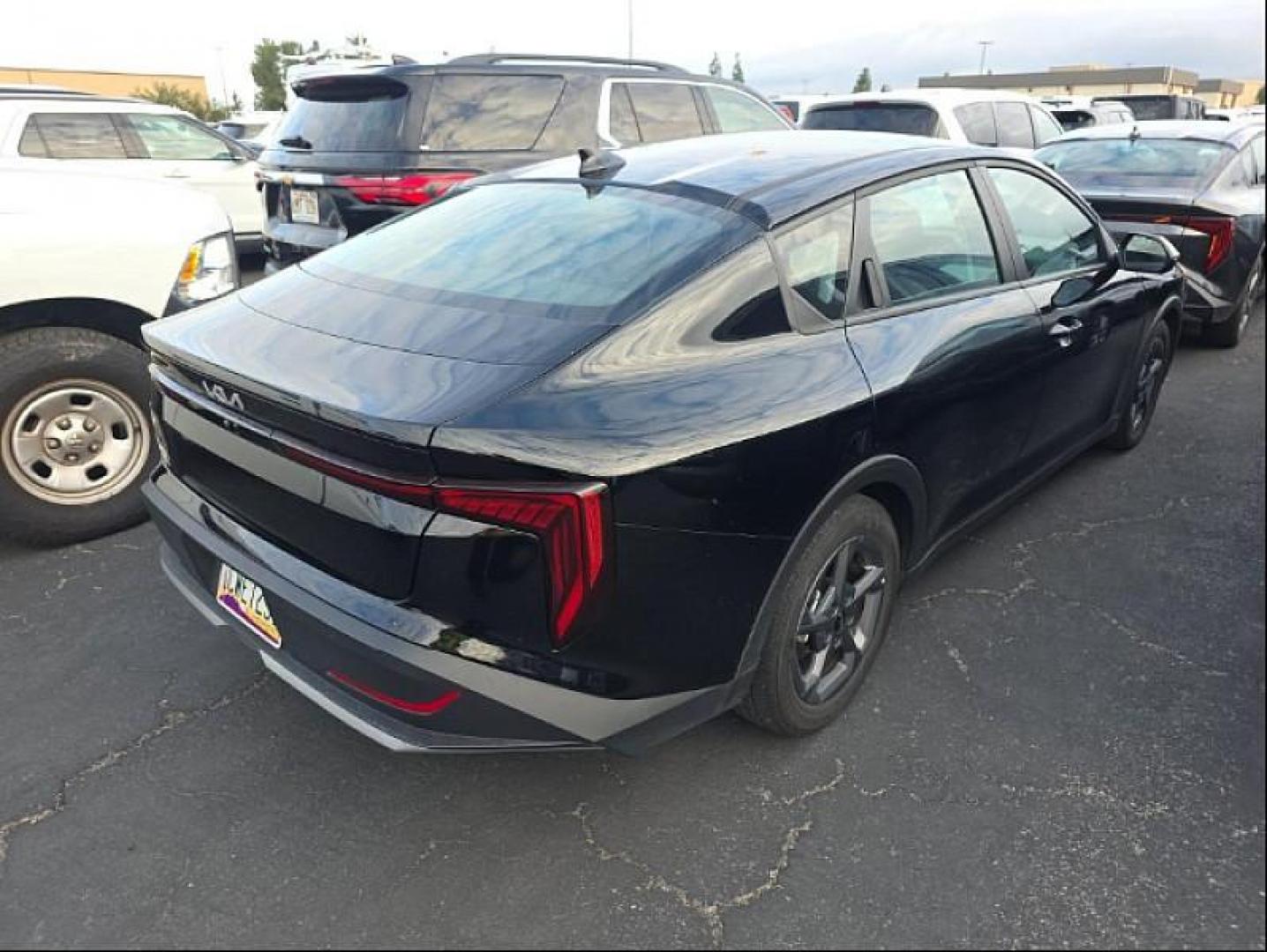 2025 black Kia K4 (3KPFT4DEXSE) with an 4-Cyl 2.0 Liter engine, Automatic IVT transmission, located at 412 Auto Vista Drive, Palmdale, CA, 93551, (661) 945-0620, 34.592636, -118.136681 - Photo#2