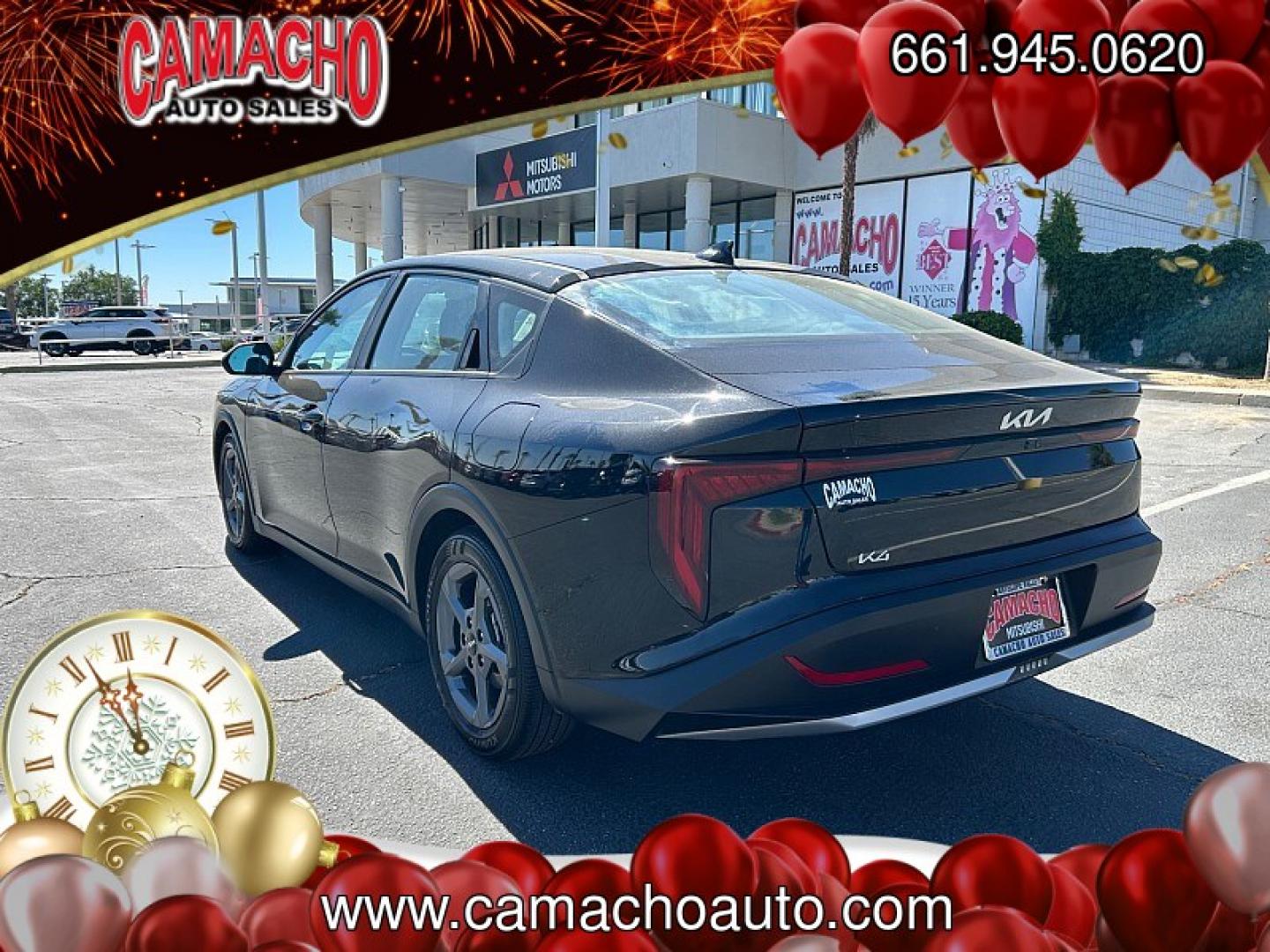2025 BLACK Kia K4 (3KPFT4DE6SE) with an 4-Cyl 2.0 Liter engine, Automatic IVT transmission, located at 412 Auto Vista Drive, Palmdale, CA, 93551, (661) 945-0620, 34.592636, -118.136681- Photo#4