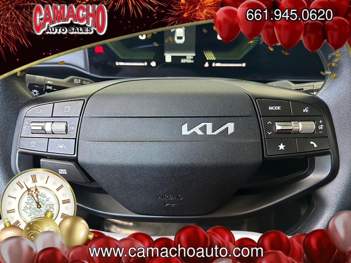 2025 BLACK Kia K4 (3KPFT4DE6SE) with an 4-Cyl 2.0 Liter engine, Automatic IVT transmission, located at 412 Auto Vista Drive, Palmdale, CA, 93551, (661) 945-0620, 34.592636, -118.136681- Photo#19