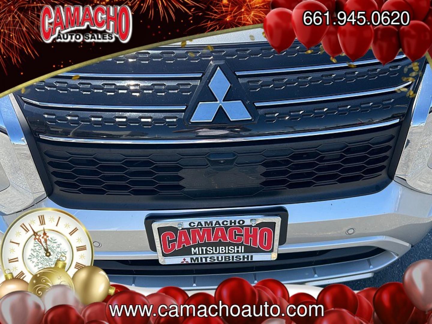 2024 SILVER Mitsubishi Outlander (JA4J4VA88RZ) with an 4-Cyl 2.5 Liter engine, Automatic CVT transmission, located at 412 Auto Vista Drive, Palmdale, CA, 93551, (661) 945-0620, 34.592636, -118.136681 - Photo#12