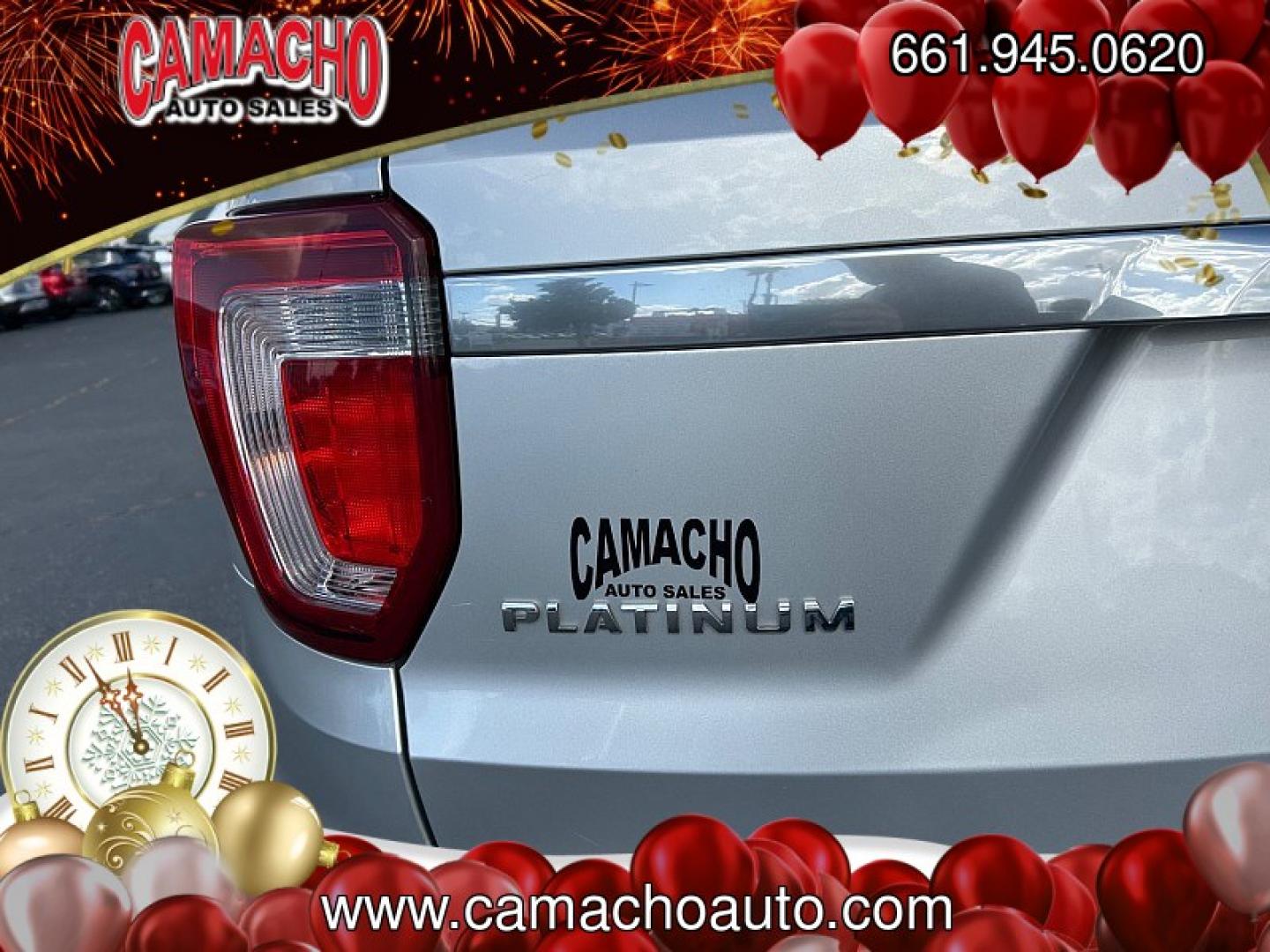 2017 SILVER Ford Explorer (1FM5K8HT2HG) with an V6 EcoBoost TT 3.5L engine, Auto 6-Spd SelectShift transmission, located at 412 Auto Vista Drive, Palmdale, CA, 93551, (661) 945-0620, 34.592636, -118.136681 - Photo#12