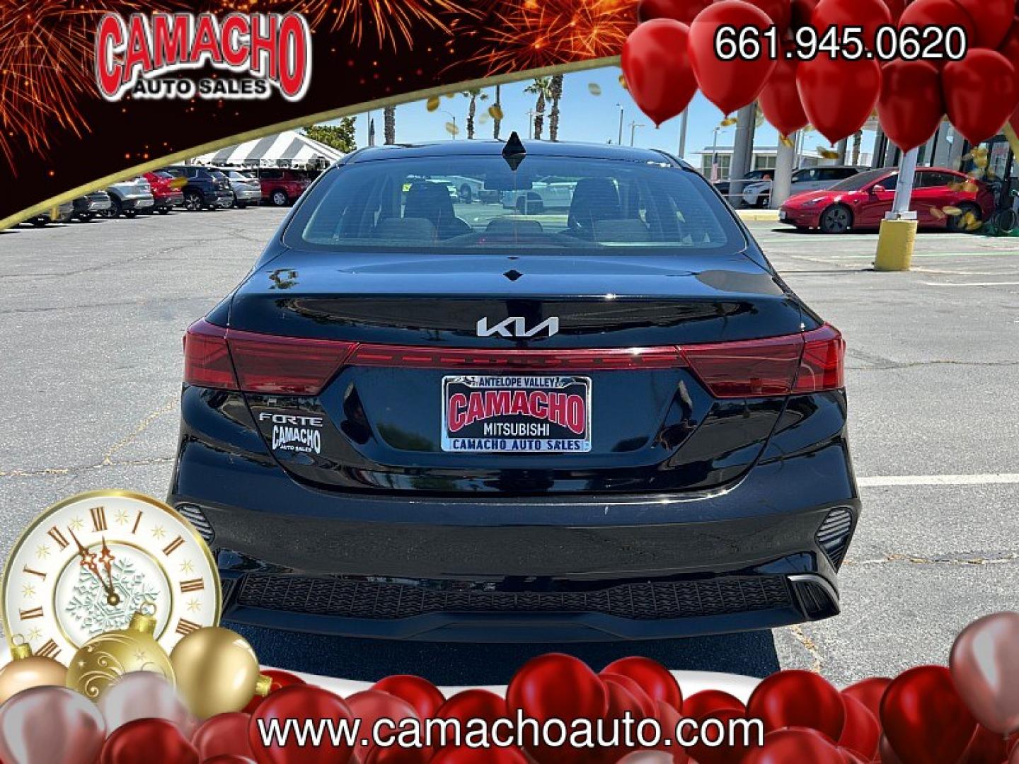 2024 BLACK Kia Forte (3KPF24AD3RE) with an 4-Cyl 2.0 Liter engine, Automatic IVT transmission, located at 412 Auto Vista Drive, Palmdale, CA, 93551, (661) 945-0620, 34.592636, -118.136681 - Photo#7