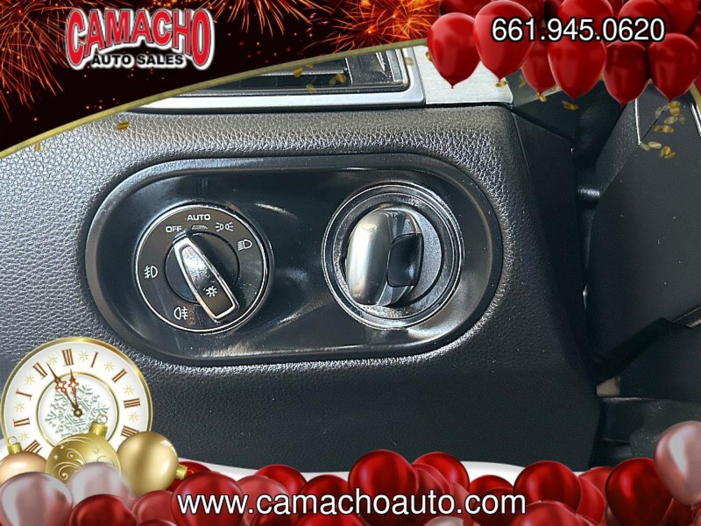2018 SILVER Porsche Macan (WP1AG2A59JL) with an V6 Twin Turbo 3.0 Liter engine, Auto 7-Spd PDK Dbl-Cltch transmission, located at 412 Auto Vista Drive, Palmdale, CA, 93551, (661) 945-0620, 34.592636, -118.136681- Photo#22