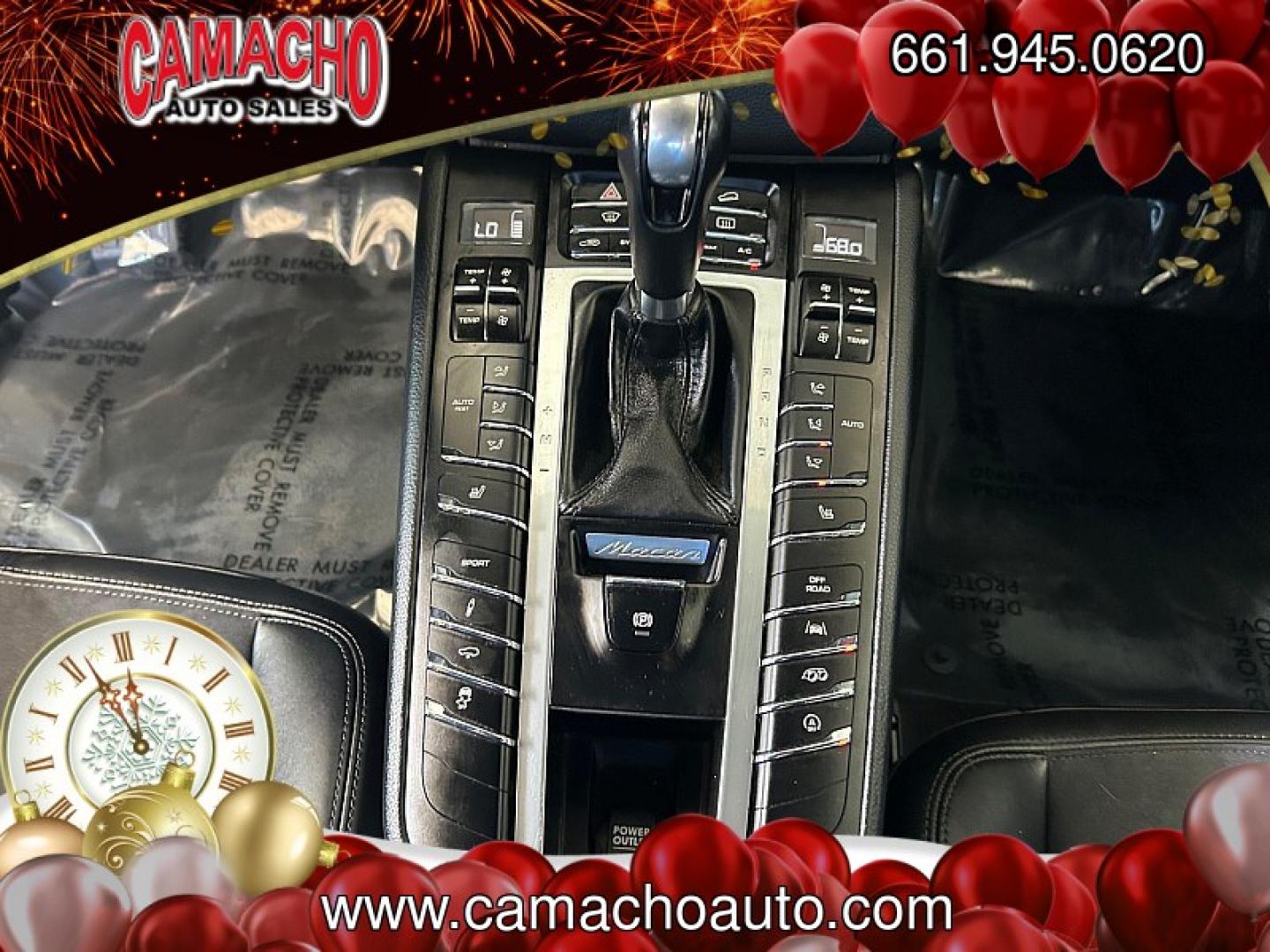 2018 SILVER Porsche Macan (WP1AG2A59JL) with an V6 Twin Turbo 3.0 Liter engine, Auto 7-Spd PDK Dbl-Cltch transmission, located at 412 Auto Vista Drive, Palmdale, CA, 93551, (661) 945-0620, 34.592636, -118.136681- Photo#25