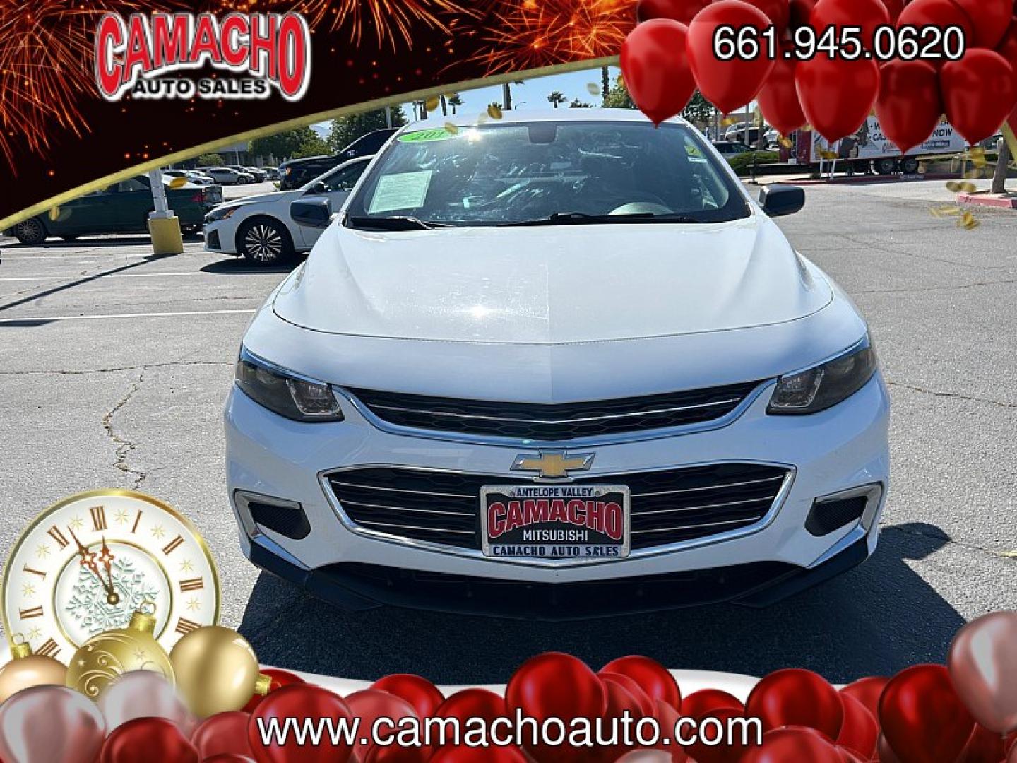 2018 WHITE Chevrolet Malibu (1G1ZC5ST4JF) with an 4-Cyl Turbo 1.5 Liter engine, Automatic 6-Spd transmission, located at 412 Auto Vista Drive, Palmdale, CA, 93551, (661) 945-0620, 34.592636, -118.136681- Photo#1