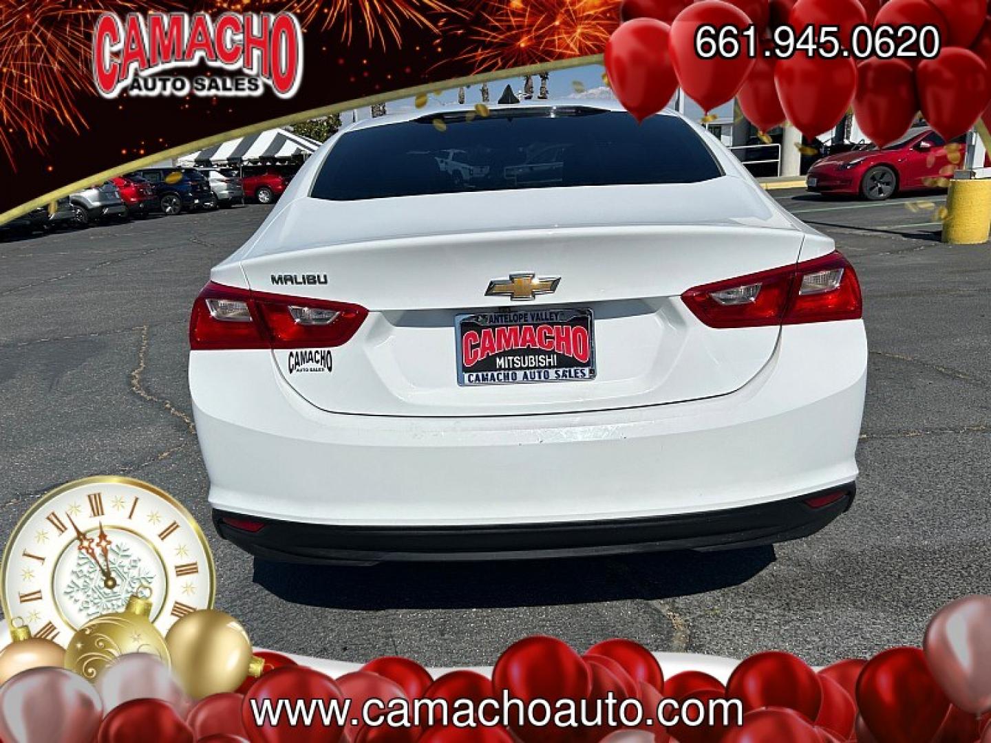 2018 WHITE Chevrolet Malibu (1G1ZC5ST4JF) with an 4-Cyl Turbo 1.5 Liter engine, Automatic 6-Spd transmission, located at 412 Auto Vista Drive, Palmdale, CA, 93551, (661) 945-0620, 34.592636, -118.136681- Photo#3