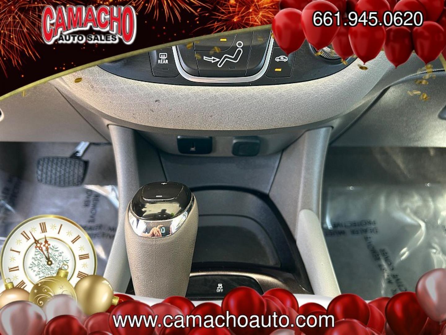 2018 WHITE Chevrolet Malibu (1G1ZC5ST4JF) with an 4-Cyl Turbo 1.5 Liter engine, Automatic 6-Spd transmission, located at 412 Auto Vista Drive, Palmdale, CA, 93551, (661) 945-0620, 34.592636, -118.136681- Photo#19