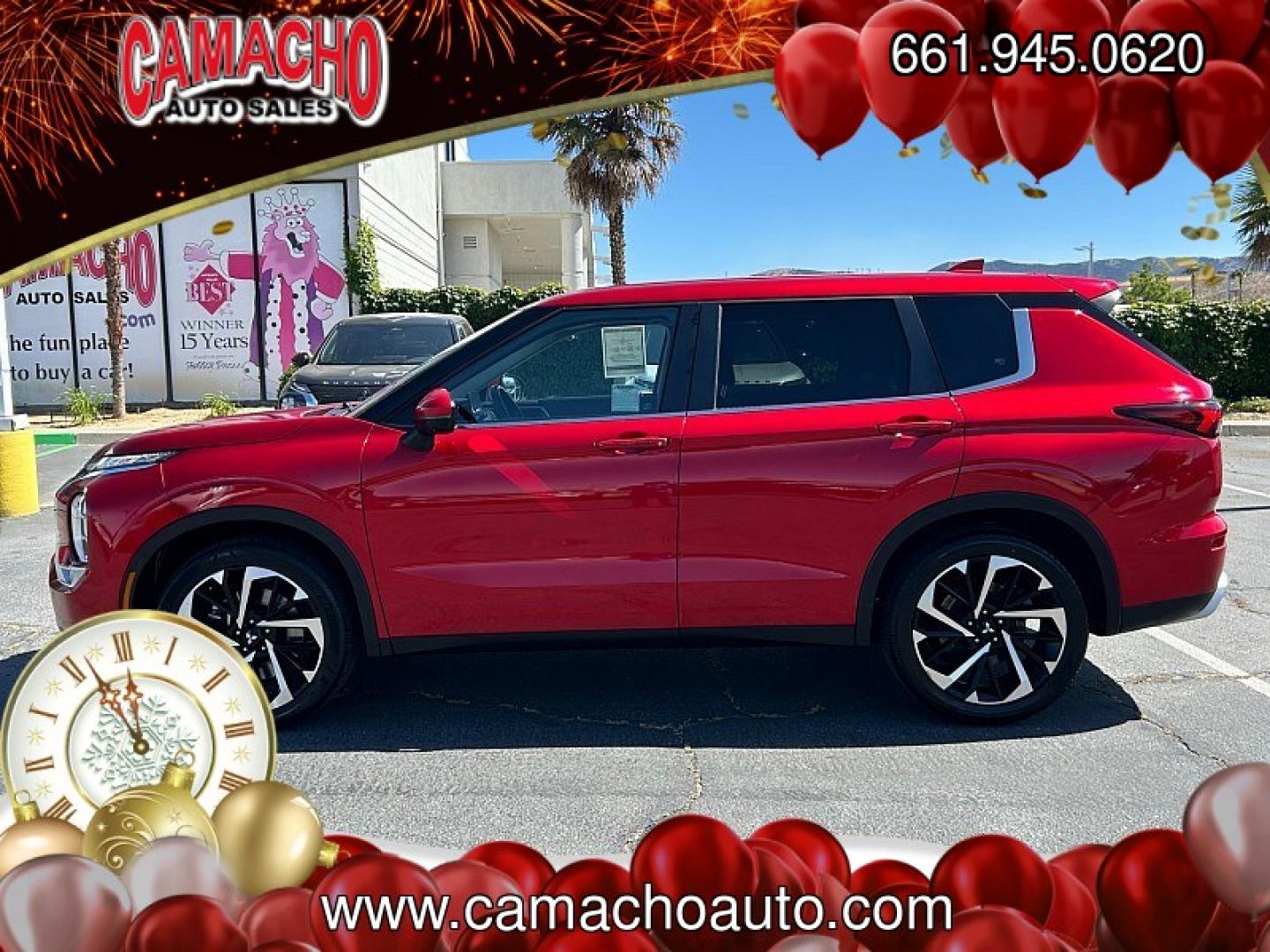 2024 RED Mitsubishi Outlander (JA4J3VA8XRZ) with an 4-Cyl 2.5 Liter engine, Automatic CVT transmission, located at 412 Auto Vista Drive, Palmdale, CA, 93551, (661) 945-0620, 34.592636, -118.136681 - Photo#3