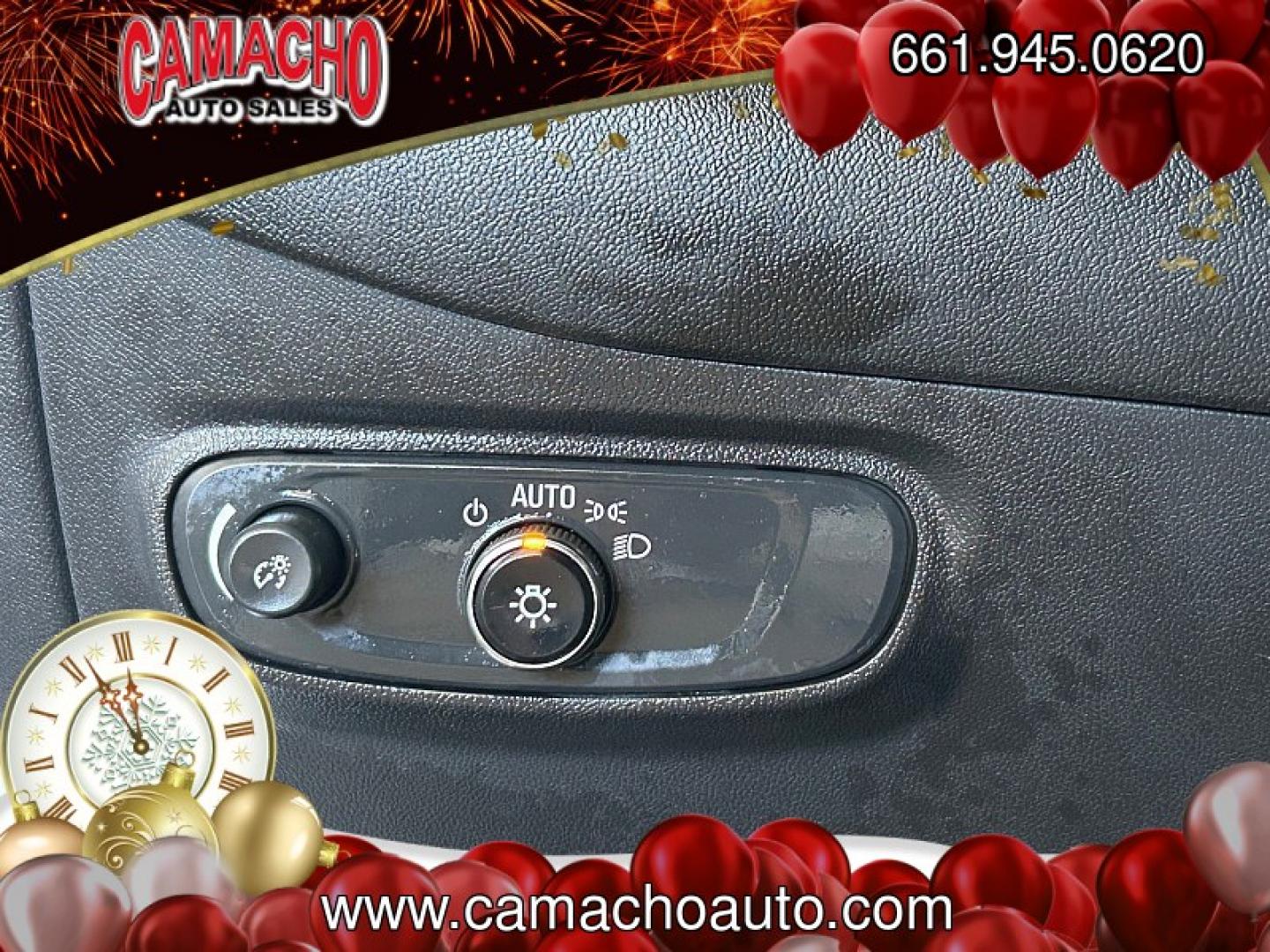 2024 WHITE Chevrolet Equinox (3GNAXUEG8RL) with an 4-Cyl Turbo 1.5 Liter engine, Automatic 6-Spd w/Overdrive transmission, located at 412 Auto Vista Drive, Palmdale, CA, 93551, (661) 945-0620, 34.592636, -118.136681- Photo#25
