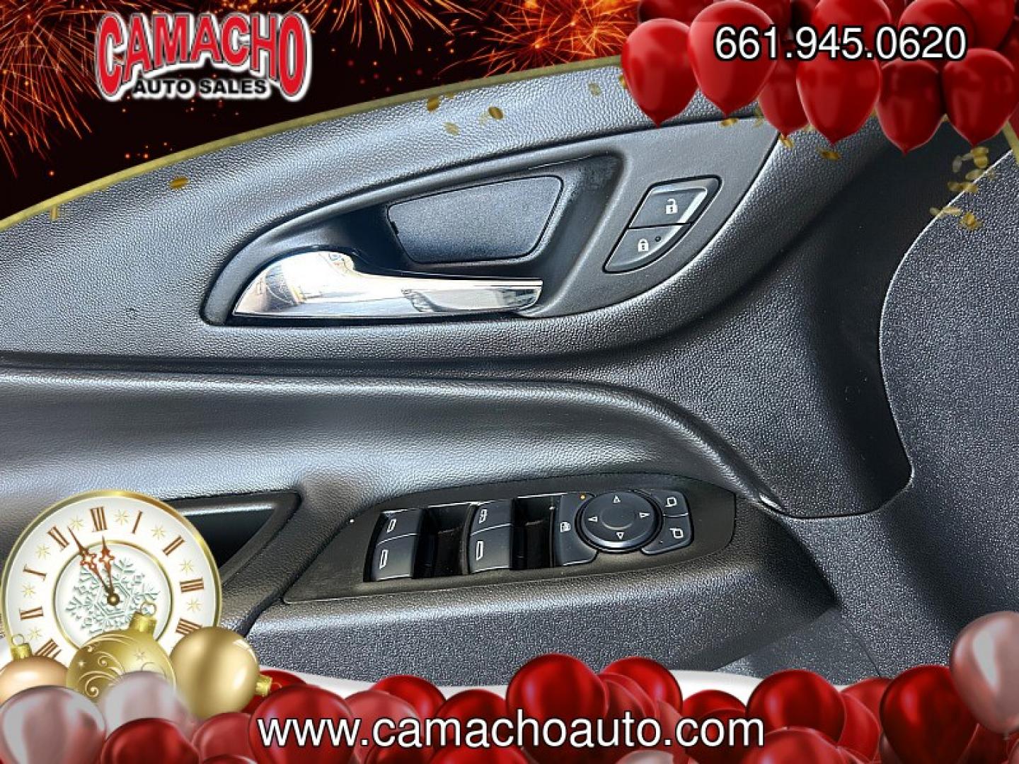 2024 WHITE Chevrolet Equinox (3GNAXUEG4RL) with an 4-Cyl Turbo 1.5 Liter engine, Automatic 6-Spd w/Overdrive transmission, located at 412 Auto Vista Drive, Palmdale, CA, 93551, (661) 945-0620, 34.592636, -118.136681- Photo#26