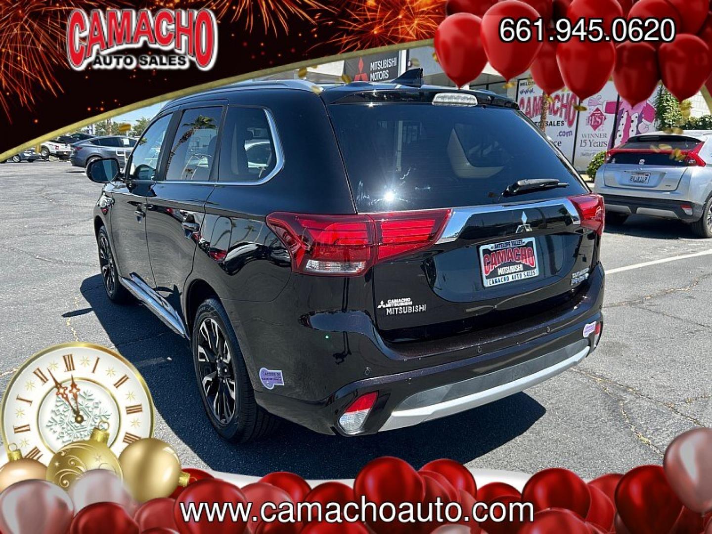 2018 RUBY BLACK Mitsubishi Outlander Plug-In Hybrid (JA4J24A58JZ) with an 4-Cyl Hybrid 2.0 Liter engine, Single-Speed Fixed Gear transmission, located at 412 Auto Vista Drive, Palmdale, CA, 93551, (661) 945-0620, 34.592636, -118.136681- Photo#4