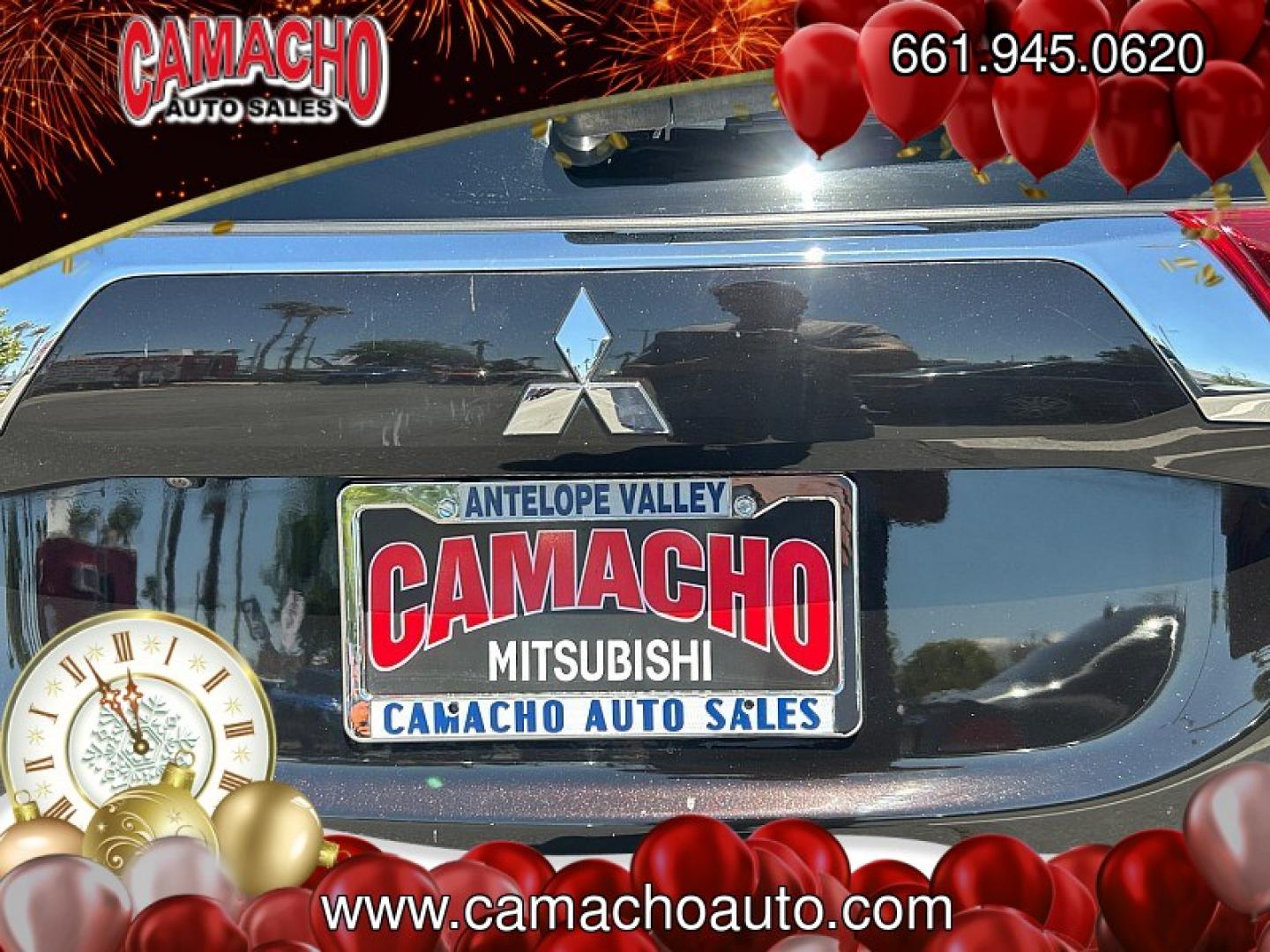 2018 RUBY BLACK Mitsubishi Outlander Plug-In Hybrid (JA4J24A58JZ) with an 4-Cyl Hybrid 2.0 Liter engine, Single-Speed Fixed Gear transmission, located at 412 Auto Vista Drive, Palmdale, CA, 93551, (661) 945-0620, 34.592636, -118.136681- Photo#11