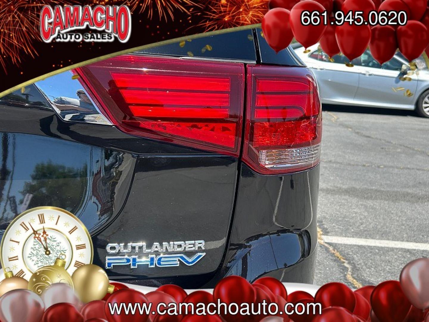 2018 RUBY BLACK Mitsubishi Outlander Plug-In Hybrid (JA4J24A58JZ) with an 4-Cyl Hybrid 2.0 Liter engine, Single-Speed Fixed Gear transmission, located at 412 Auto Vista Drive, Palmdale, CA, 93551, (661) 945-0620, 34.592636, -118.136681- Photo#12