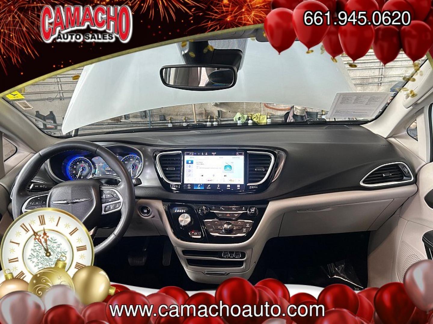 2024 WHITE Chrysler Pacifica (2C4RC1BG0RR) with an V6 3.6 Liter engine, Automatic 9-Spd transmission, located at 412 Auto Vista Drive, Palmdale, CA, 93551, (661) 945-0620, 34.592636, -118.136681- Photo#18