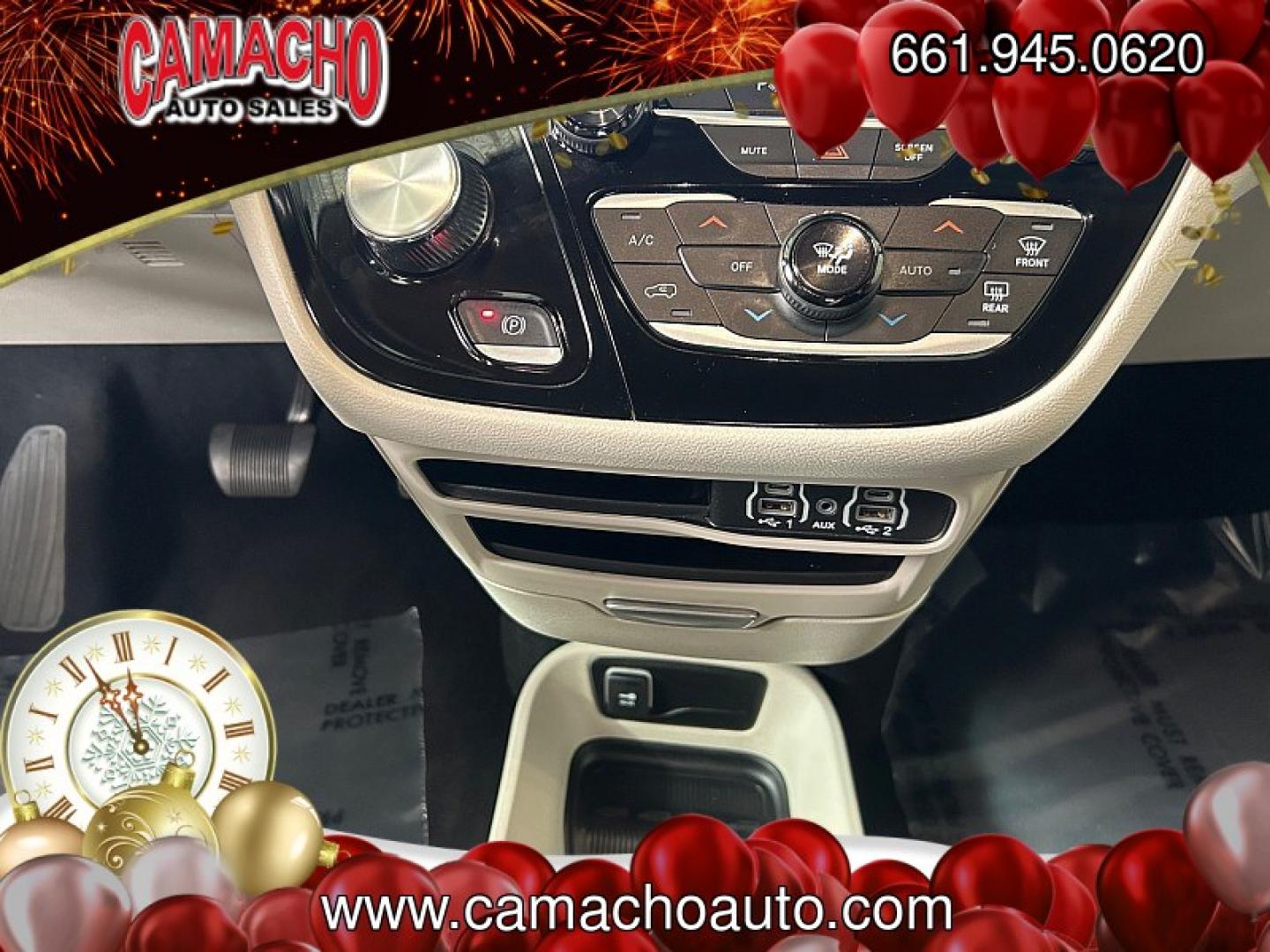 2024 WHITE Chrysler Pacifica (2C4RC1BG0RR) with an V6 3.6 Liter engine, Automatic 9-Spd transmission, located at 412 Auto Vista Drive, Palmdale, CA, 93551, (661) 945-0620, 34.592636, -118.136681- Photo#21