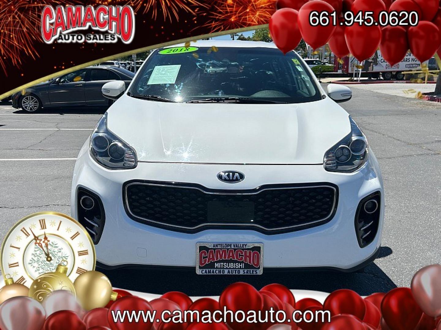 2018 White Kia Sportage (KNDPMCAC9J7) with an 4-Cyl GDI 2.4 Liter engine, Automatic 6-Spd w/Overdrive and Sportmatic transmission, located at 412 Auto Vista Drive, Palmdale, CA, 93551, (661) 945-0620, 34.592636, -118.136681- Photo#1