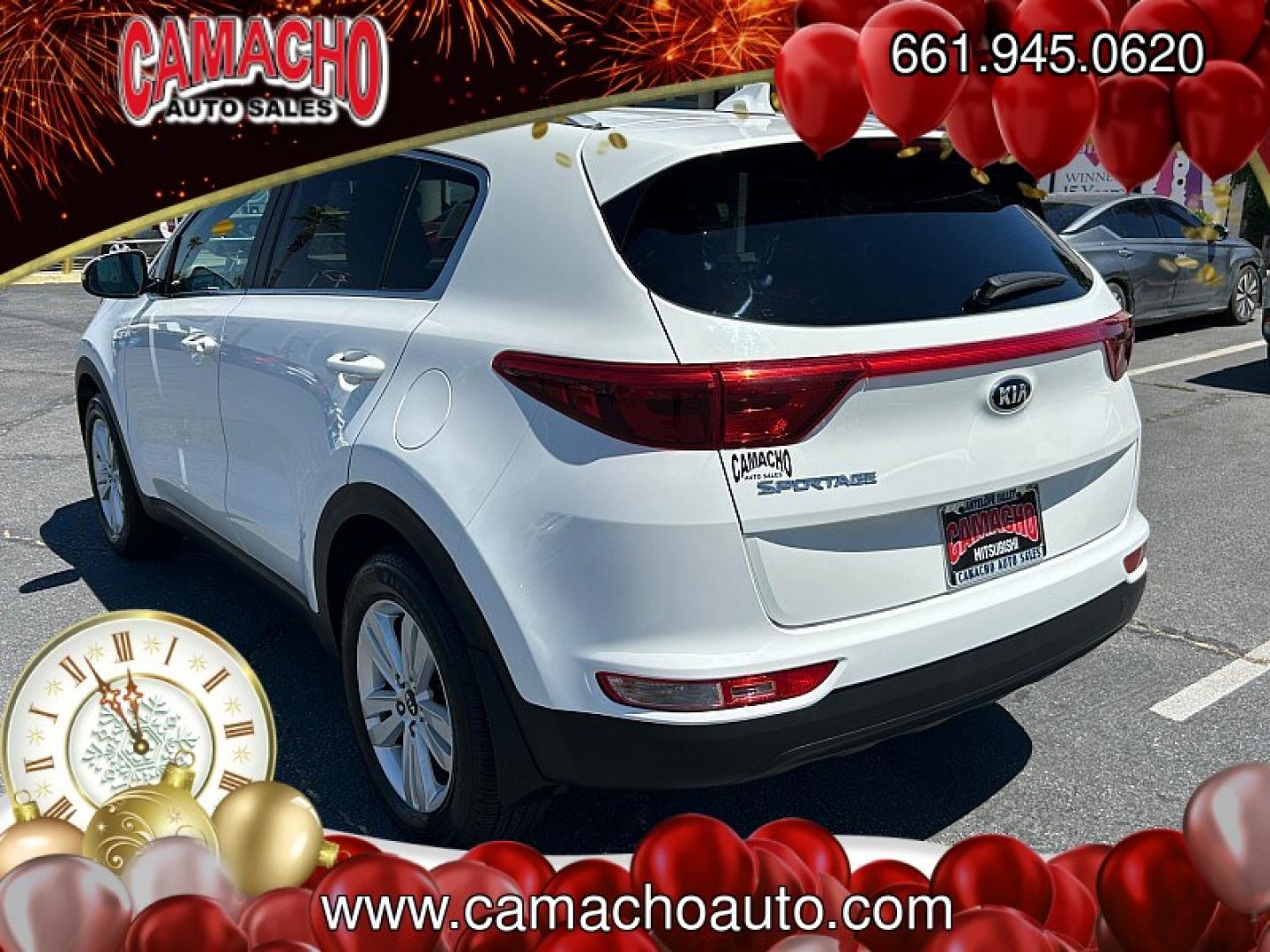2018 White Kia Sportage (KNDPMCAC9J7) with an 4-Cyl GDI 2.4 Liter engine, Automatic 6-Spd w/Overdrive and Sportmatic transmission, located at 412 Auto Vista Drive, Palmdale, CA, 93551, (661) 945-0620, 34.592636, -118.136681- Photo#6