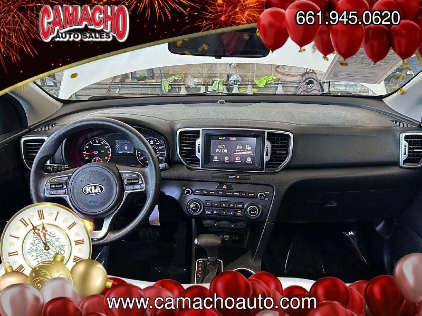 2018 White Kia Sportage (KNDPMCAC9J7) with an 4-Cyl GDI 2.4 Liter engine, Automatic 6-Spd w/Overdrive and Sportmatic transmission, located at 412 Auto Vista Drive, Palmdale, CA, 93551, (661) 945-0620, 34.592636, -118.136681- Photo#23