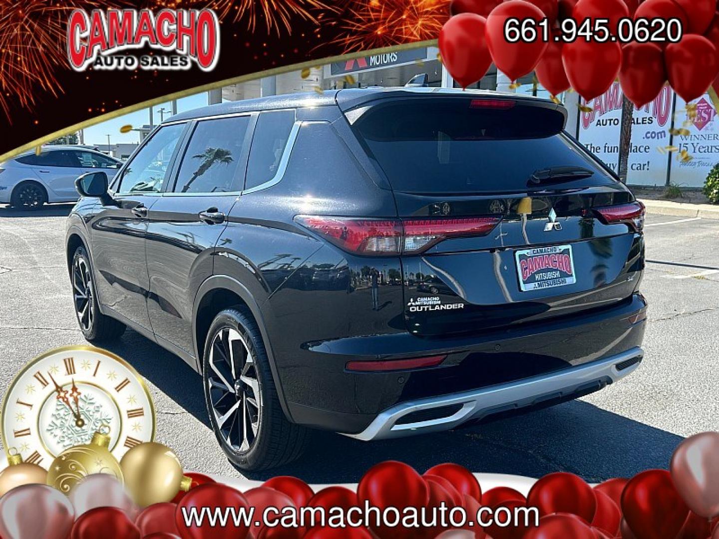 2024 Black Mitsubishi Outlander (JA4J4VA80RZ) with an 4-Cyl 2.5 Liter engine, Automatic CVT transmission, located at 412 Auto Vista Drive, Palmdale, CA, 93551, (661) 945-0620, 34.592636, -118.136681- Photo#4