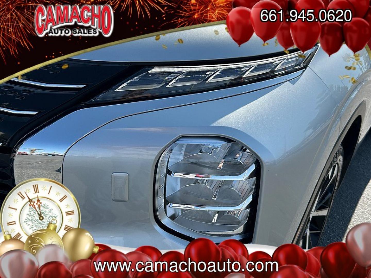 2024 Silver Mitsubishi Outlander (JA4J4VA84RZ) with an 4-Cyl 2.5 Liter engine, Automatic CVT transmission, located at 412 Auto Vista Drive, Palmdale, CA, 93551, (661) 945-0620, 34.592636, -118.136681- Photo#7