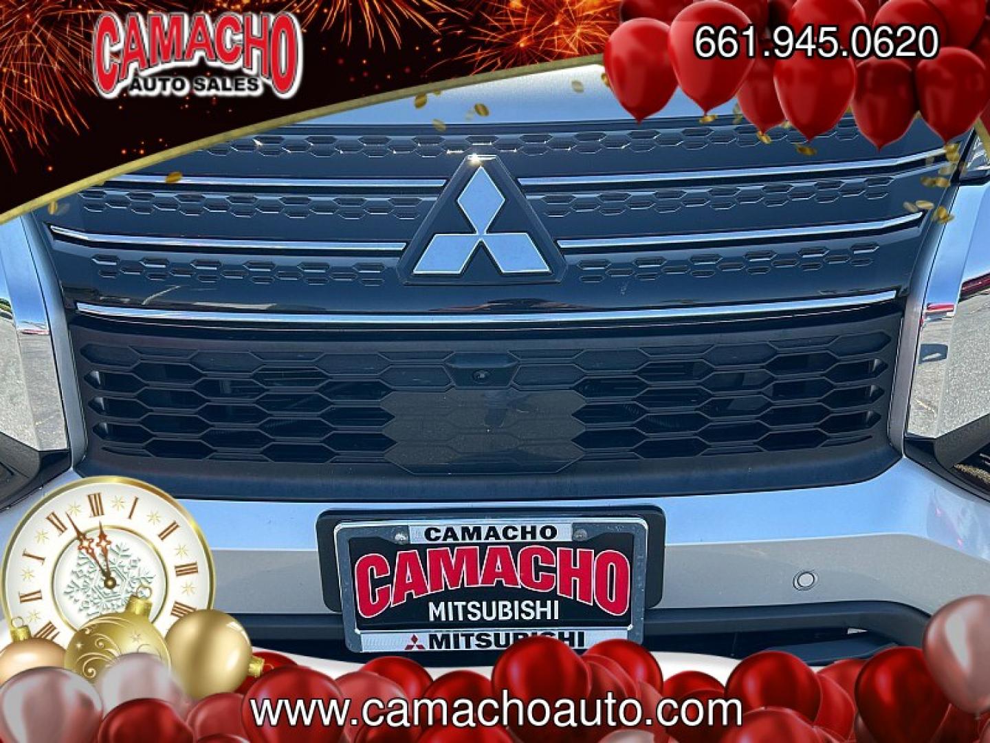 2024 Silver Mitsubishi Outlander (JA4J4VA84RZ) with an 4-Cyl 2.5 Liter engine, Automatic CVT transmission, located at 412 Auto Vista Drive, Palmdale, CA, 93551, (661) 945-0620, 34.592636, -118.136681- Photo#8
